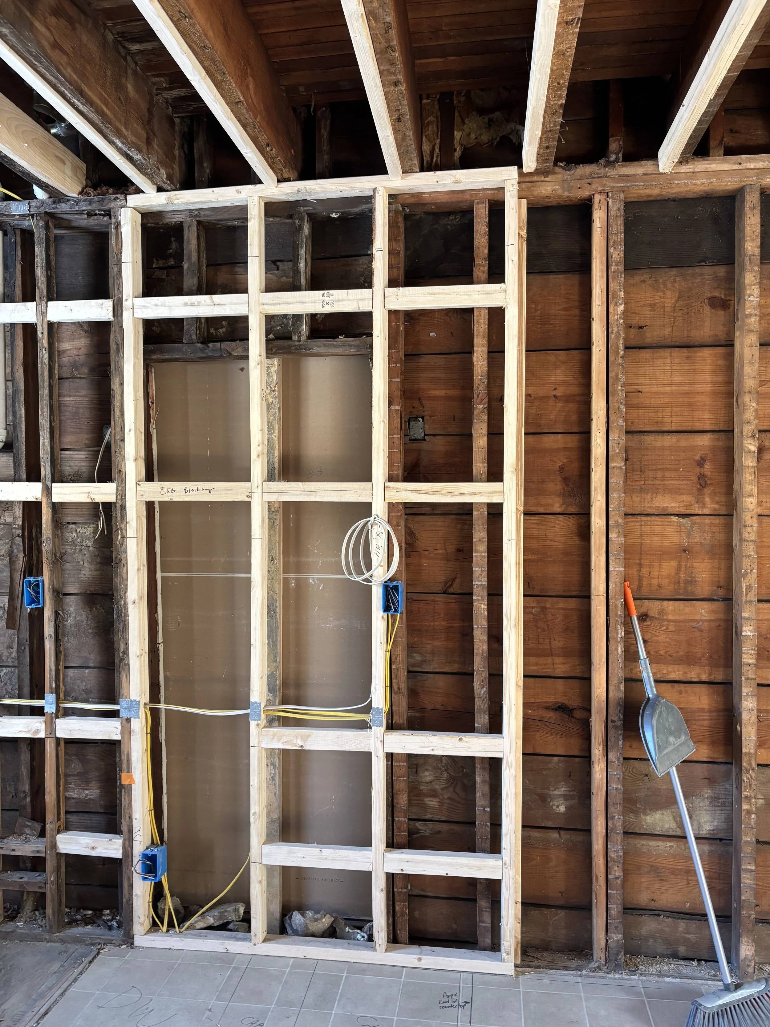Abington-PA-Electrical Rewiring & Knob & Tube Replacement.jpg