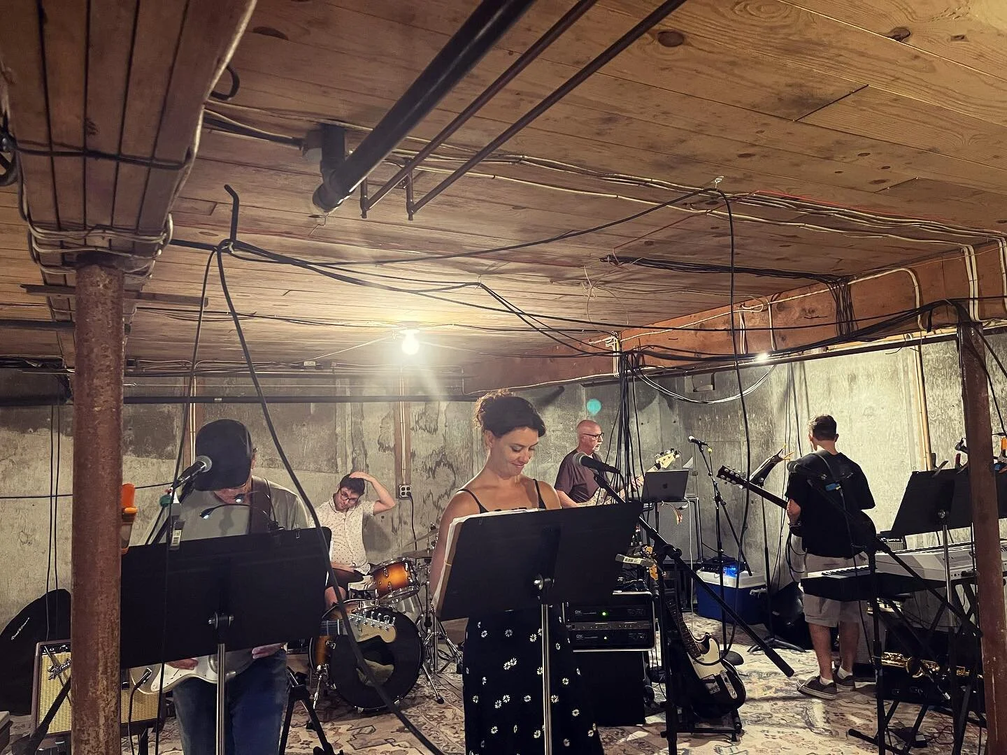 I know I&rsquo;m caught taking a pic when Savannah smirks 😂🤣💗

#family #localband #basementsessions #rehearsal #coverband #supportlocal #jamsession