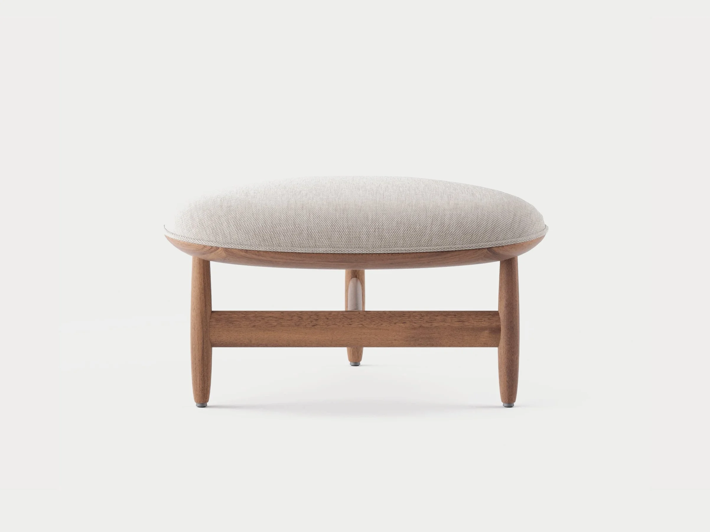 Nila hocker met hout en stof.jpg