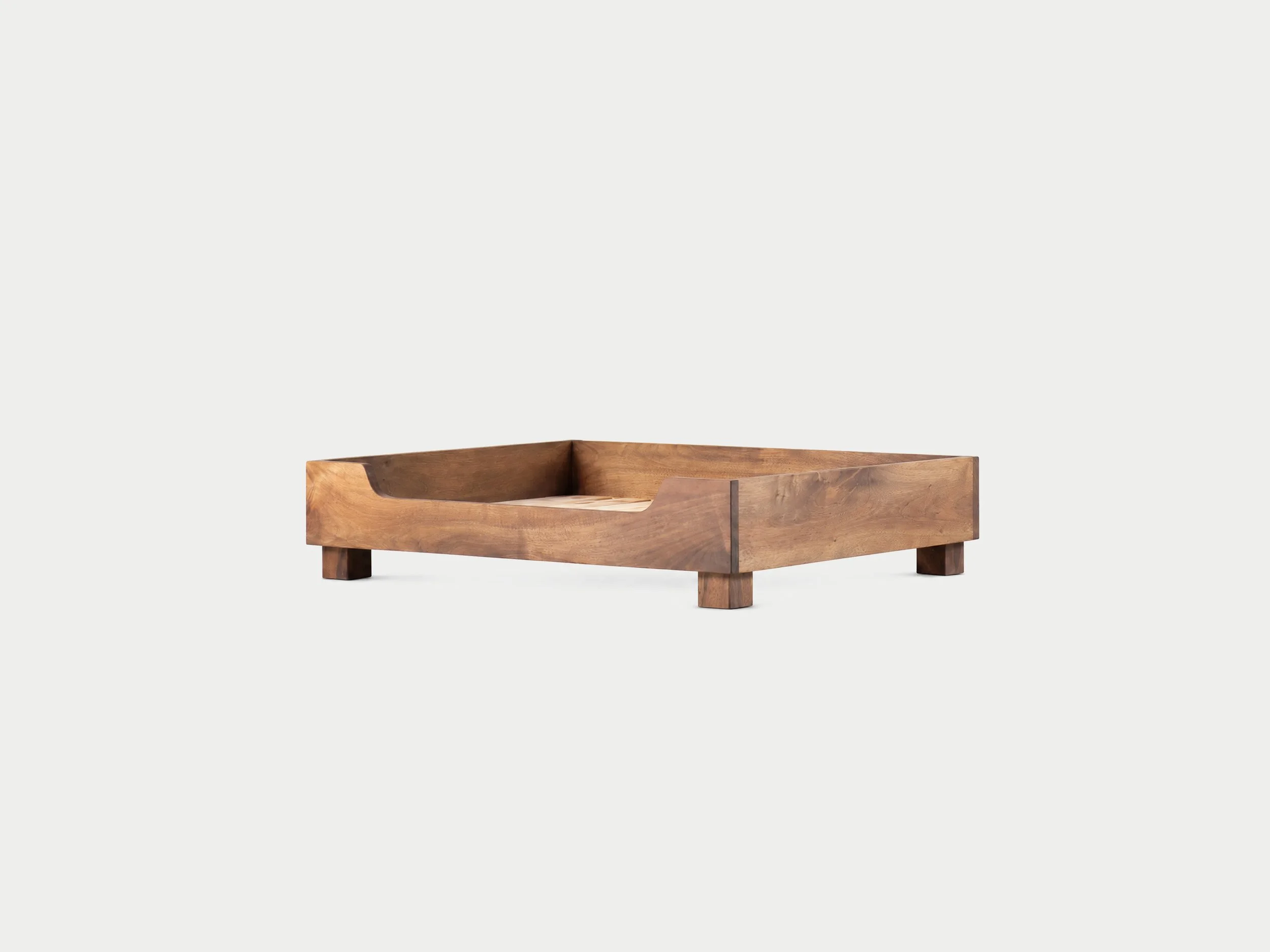 hondenbed massief hout.jpg