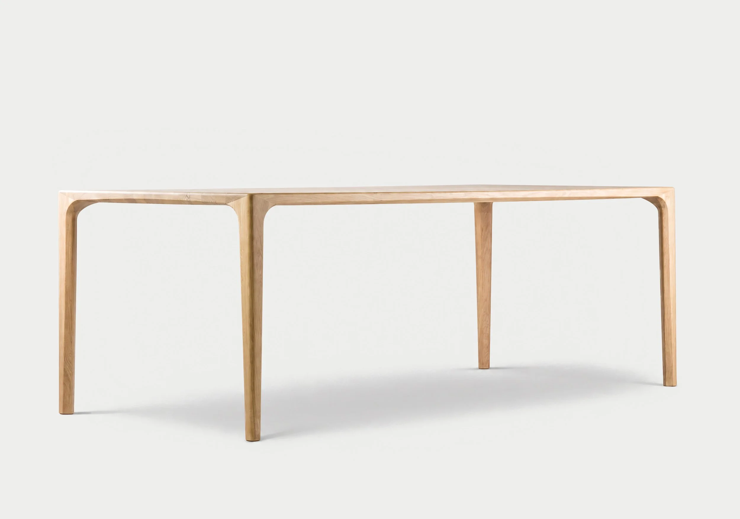 eettafel eiken met geintegreerde poten.jpg