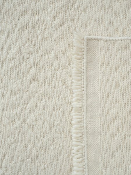 blonde maze white close.jpg