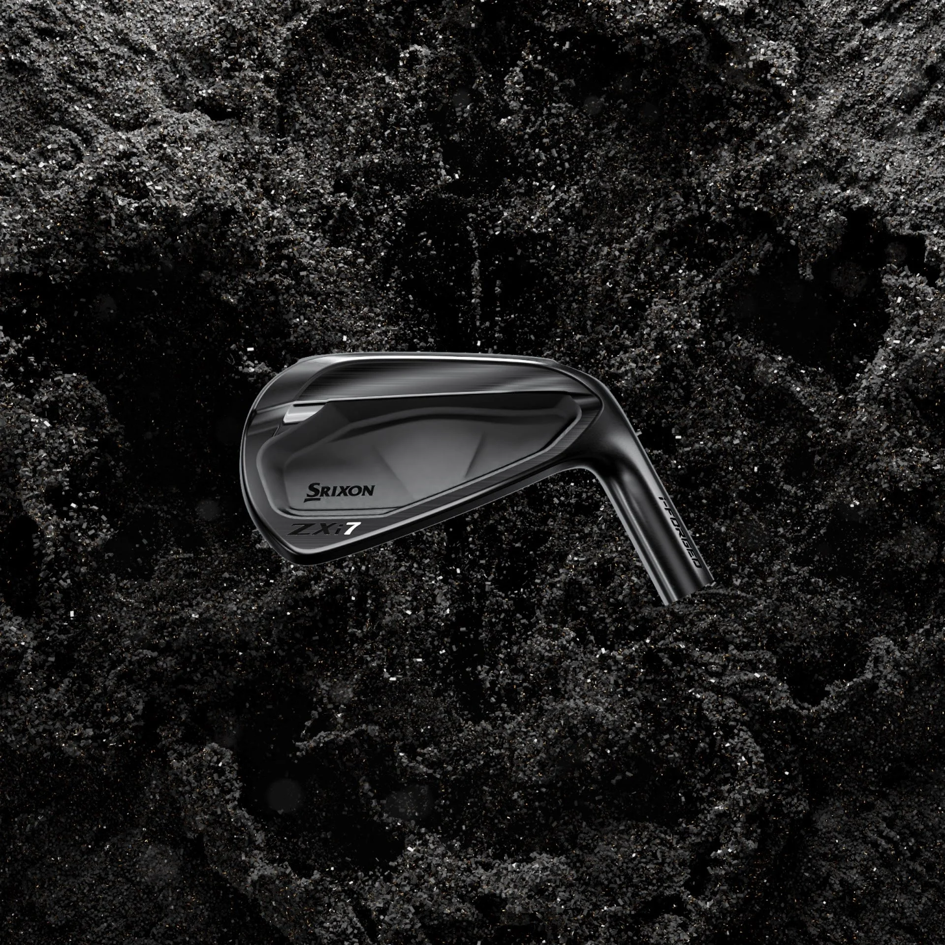 Srixon - ZXi Black Out - Still 16.jpg