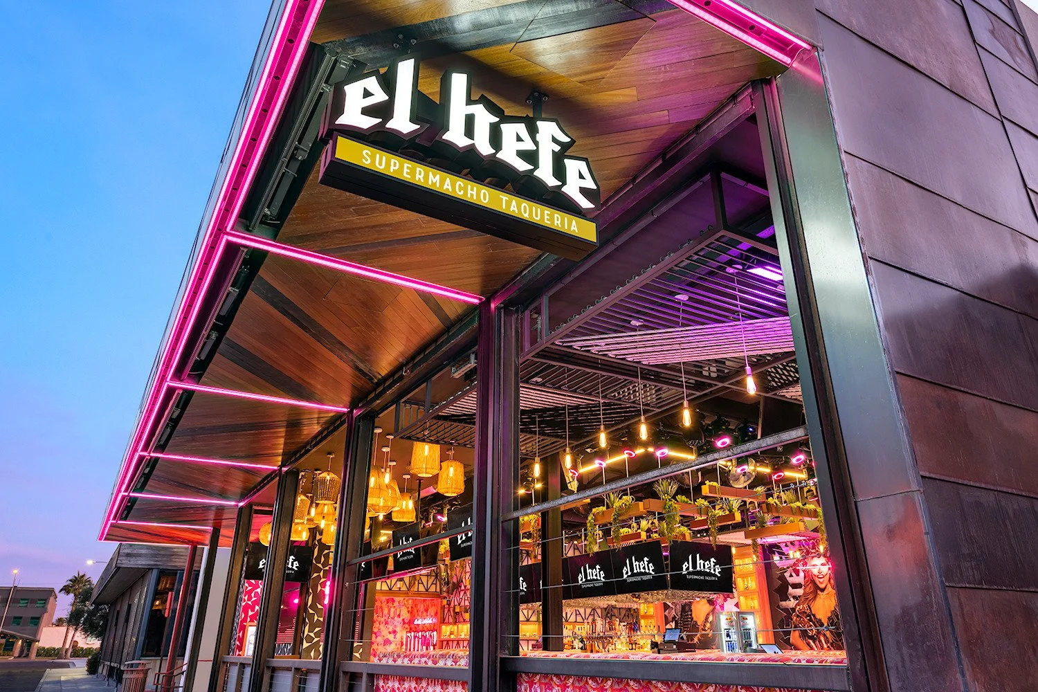 el-hefe-mexican-restaurant-scottsdale-arizona-interior-design-9.jpg