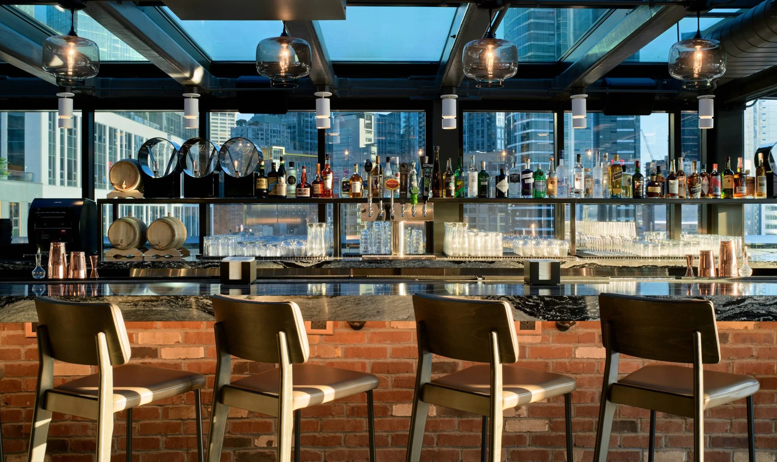 interior-design-altitude-rooftop-bar-seattle-01.jpg