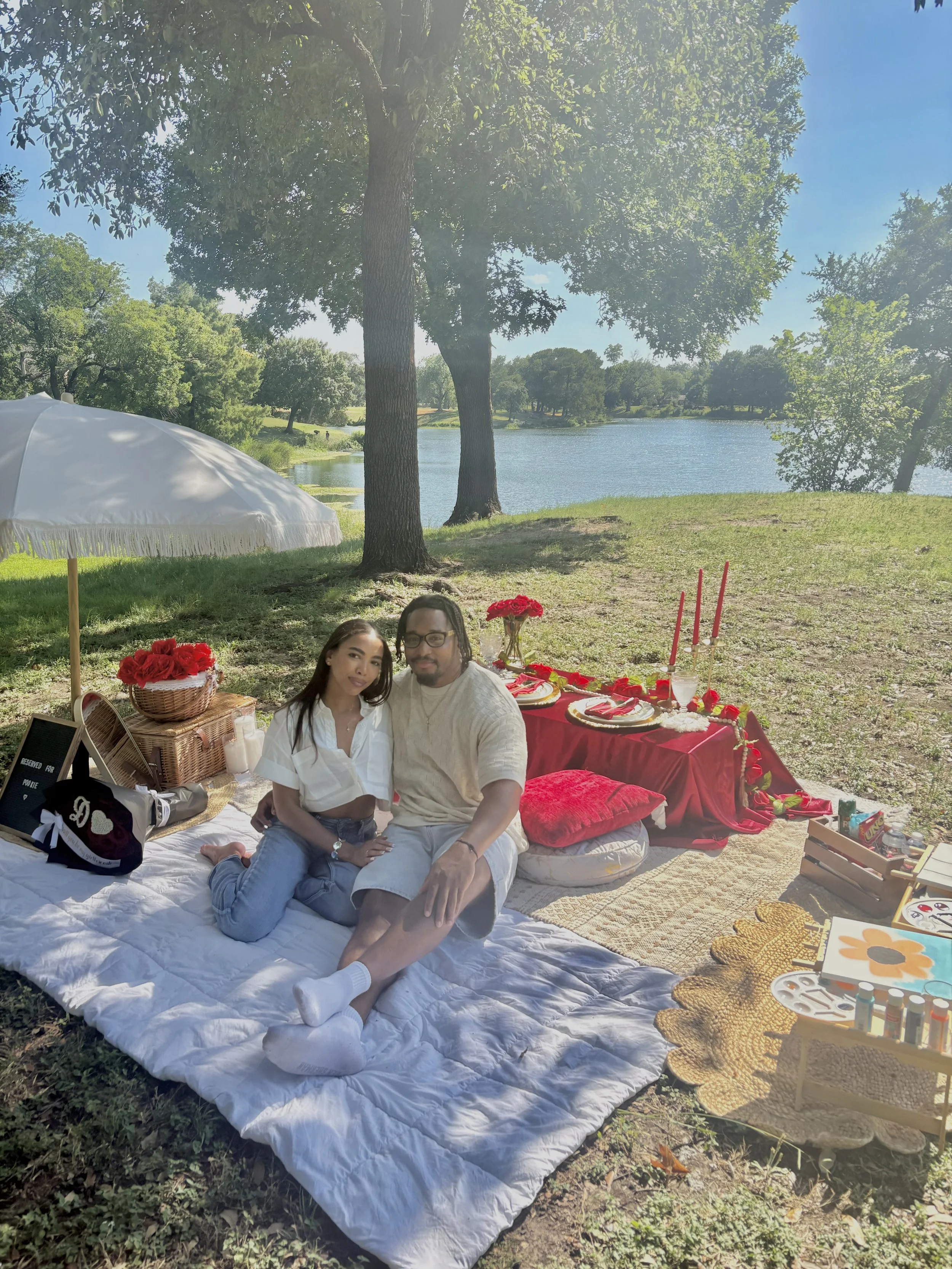 Date night picnic in Dallas Texas