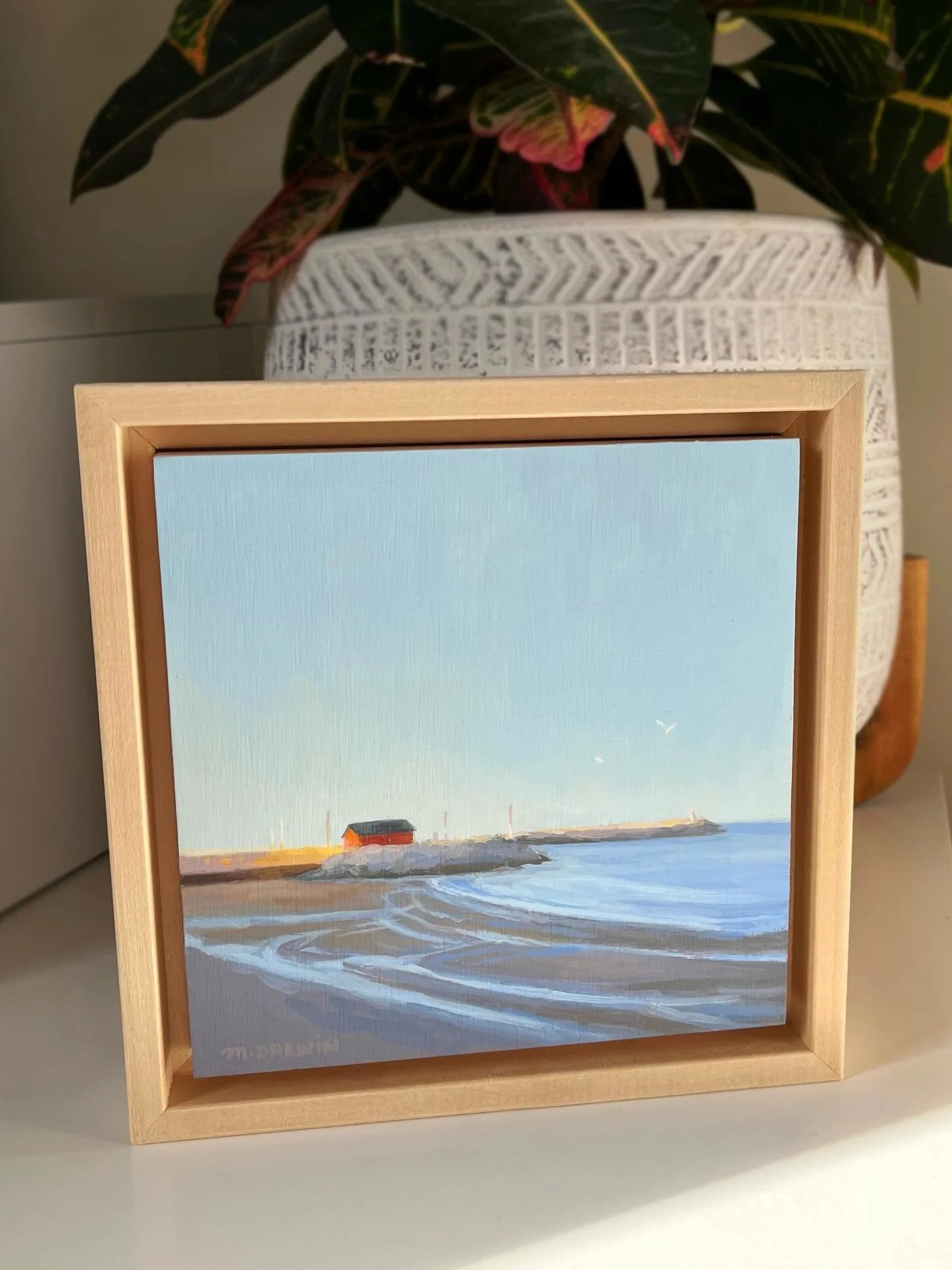 While creating this painting, I was truly feeling that bleached out mid-summer sunshine. 😌 The seemingly limitless blue sky stretched high above me &ndash; with swirling gulls glinting in the sun! ☀️ 

High Summer
6&rdquo; x 6&rdquo; acrylic on pane