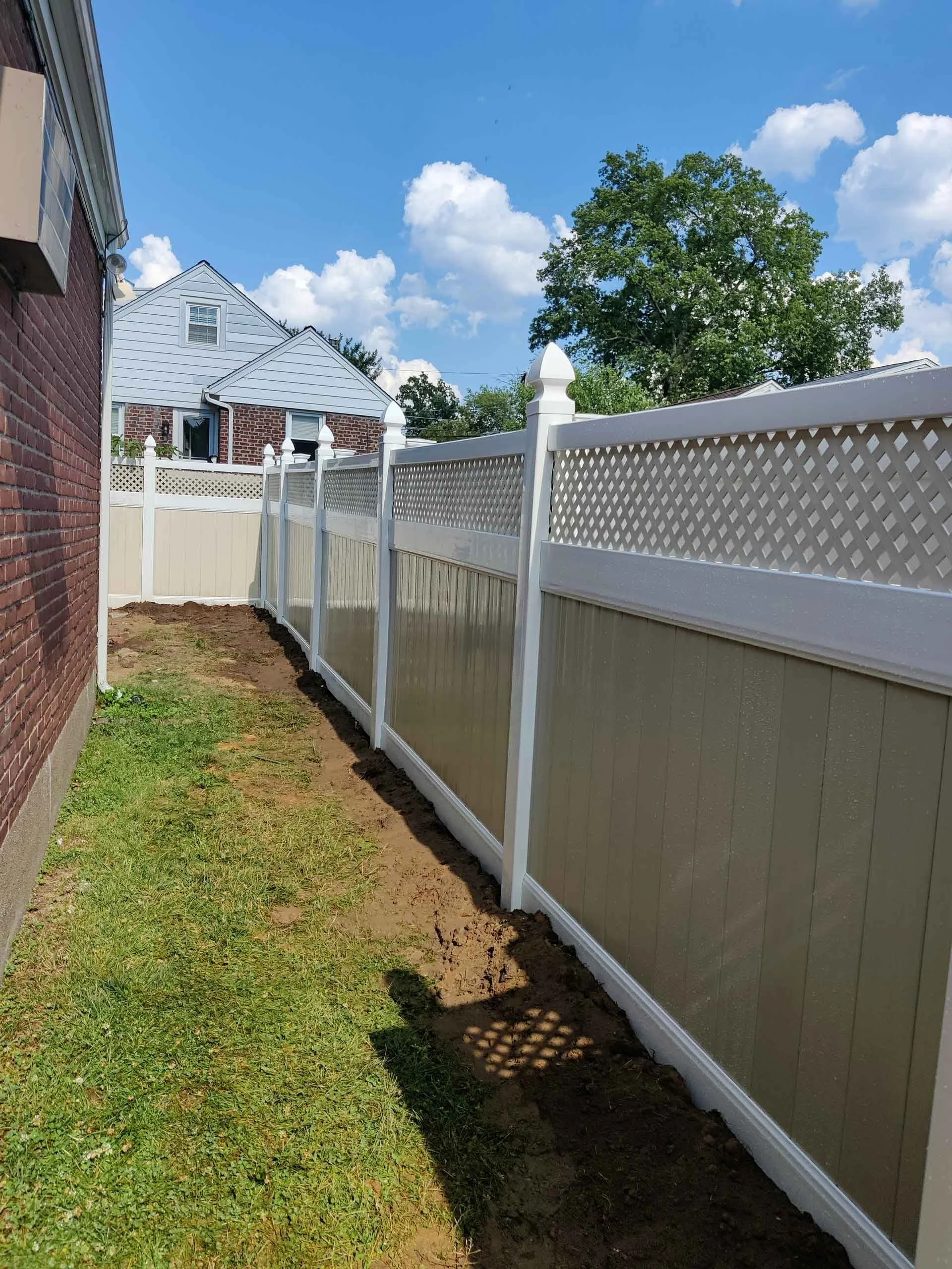 vinyl_fence_Essex_County.jpg
