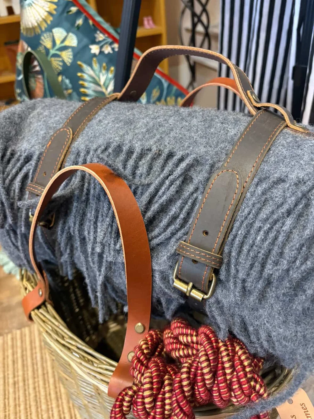 The Winston | Pure New Wool | Heritage Throw | Weave & Whisper