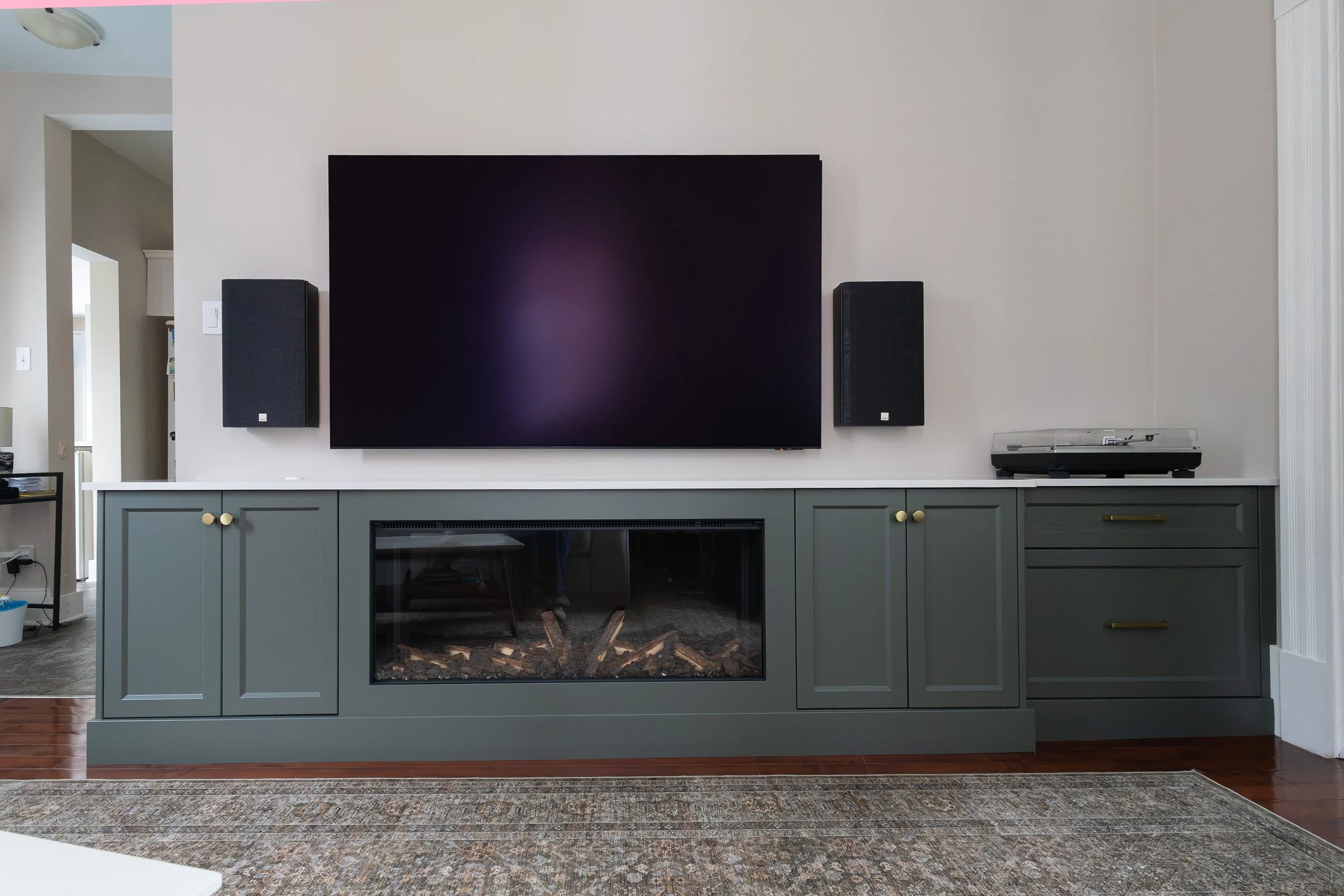 Seeger Fireplace IMG_0473.jpg