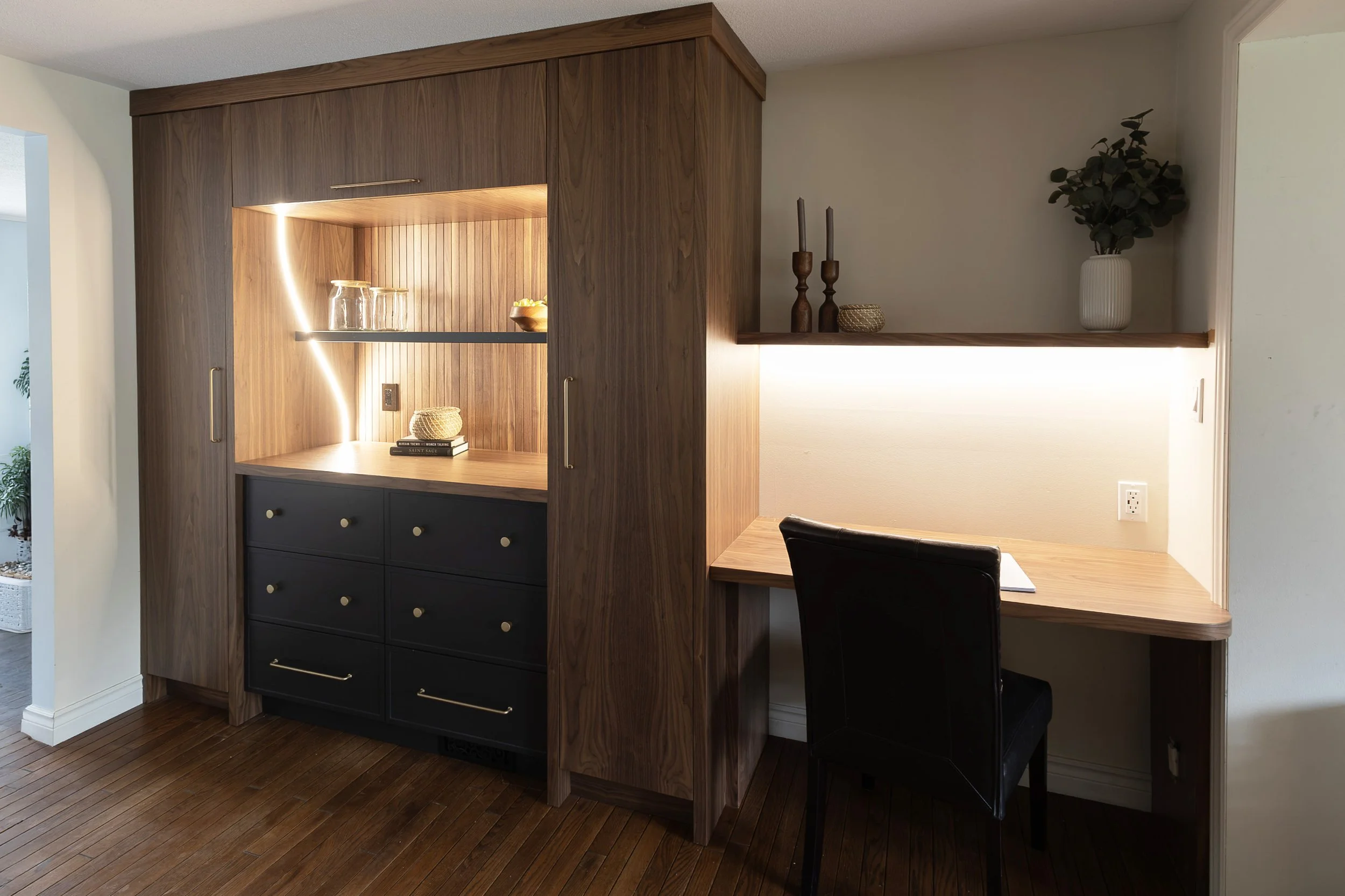 Symons Pantry-Desk IMG_0420.jpg