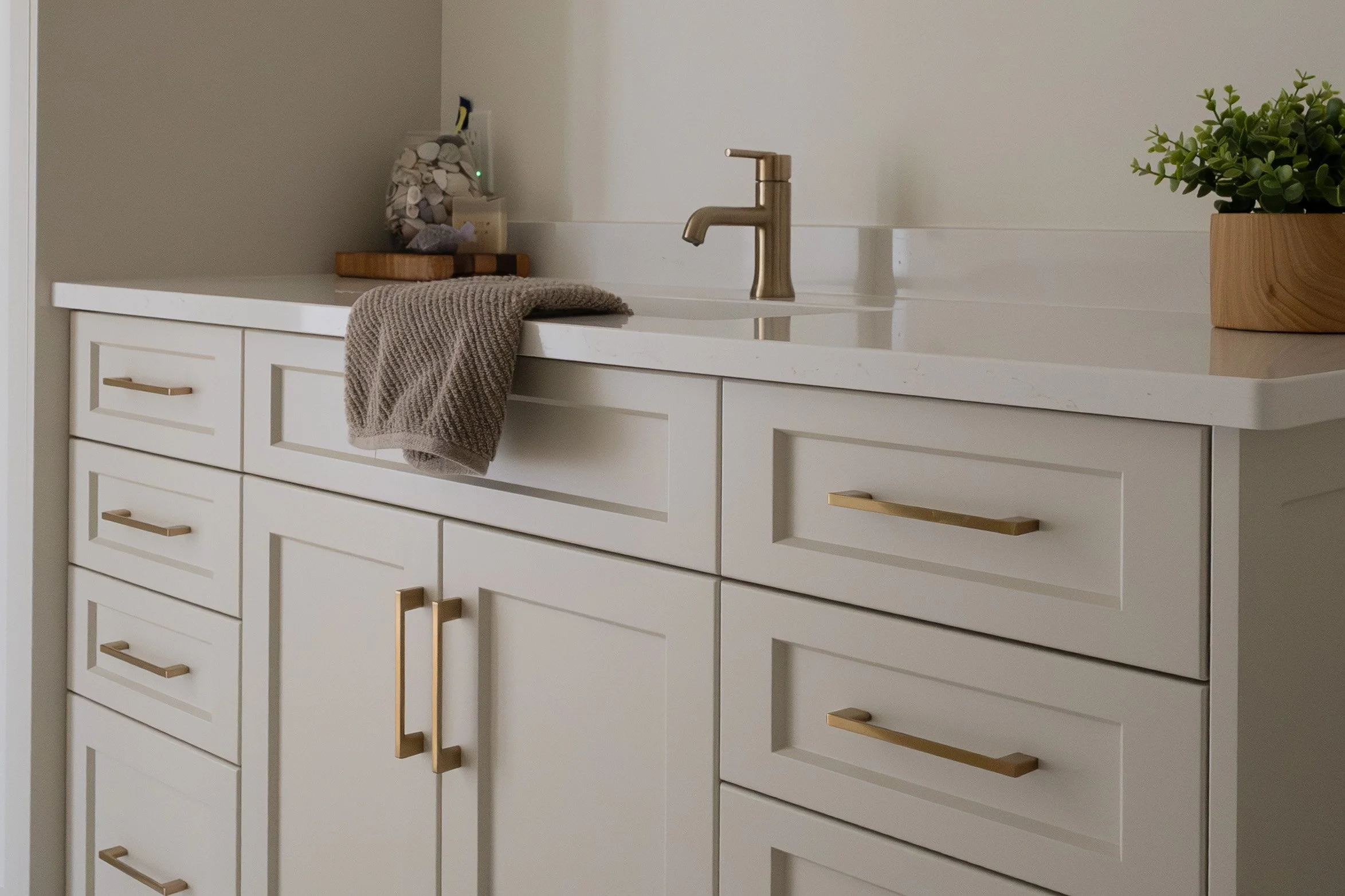 Campbell Main Bath IMG_8744.jpg