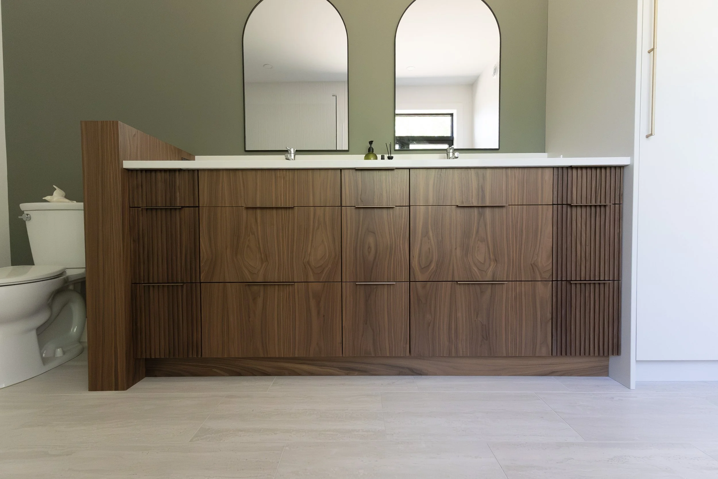 Martin Ensuite IMG_9400.jpg