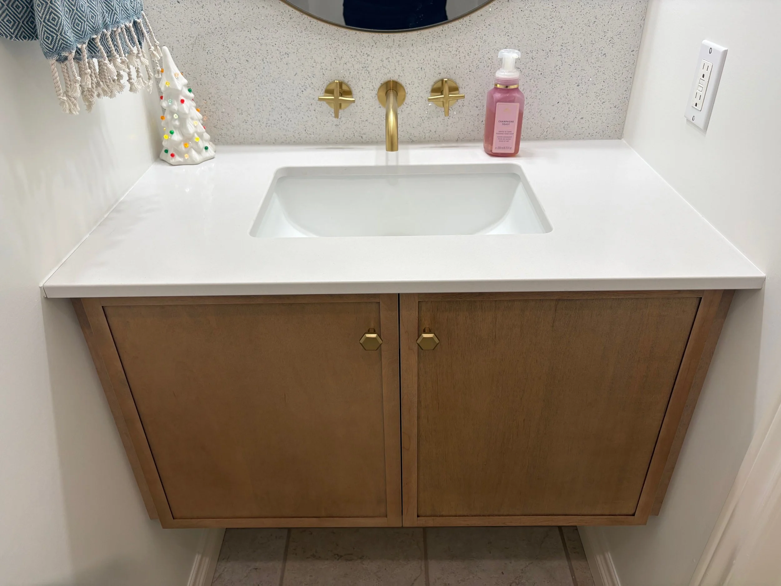 Rivett vanity (image1-2).jpeg