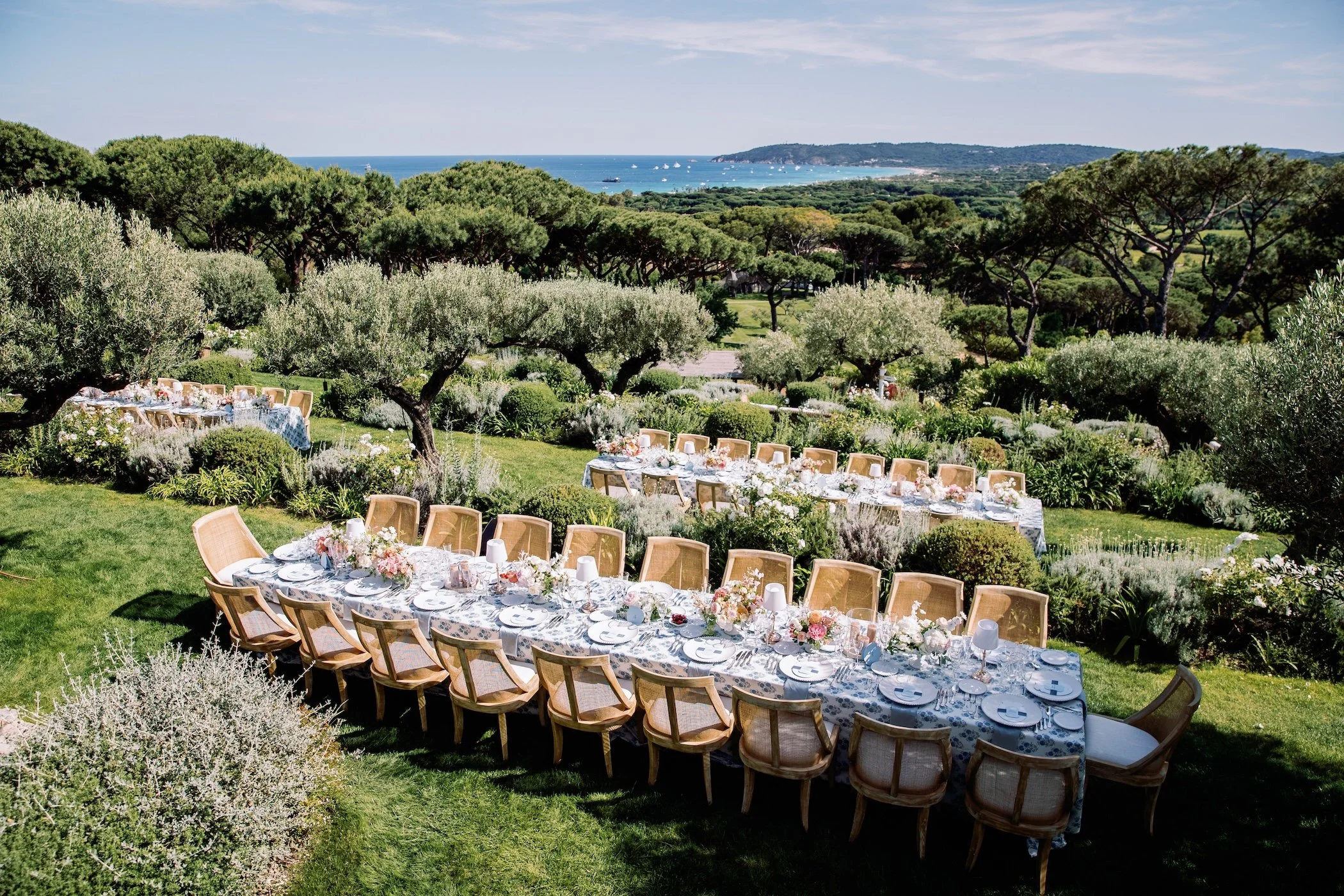 AI has no idea what your wedding will cost 