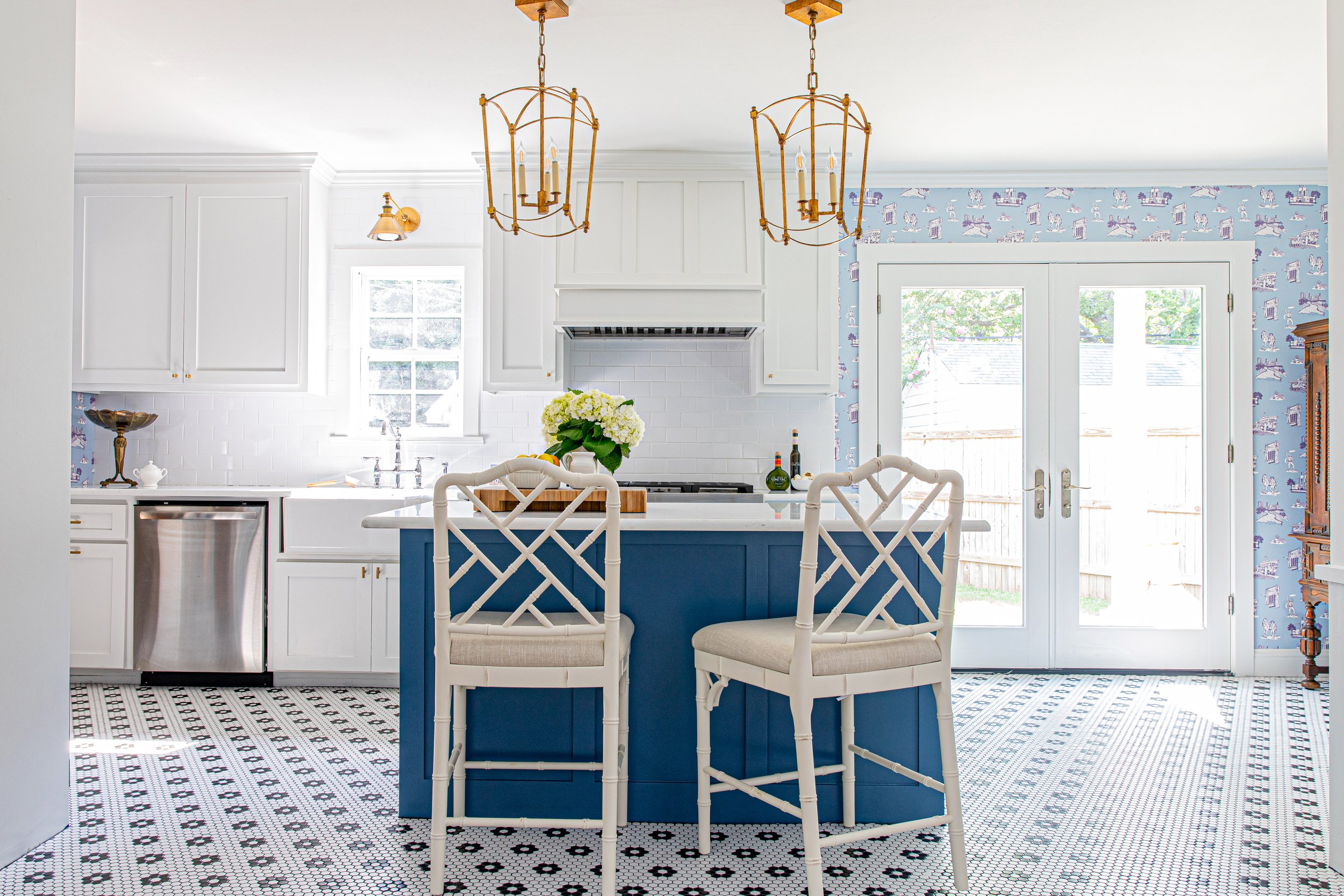 Grand architecture design and interior