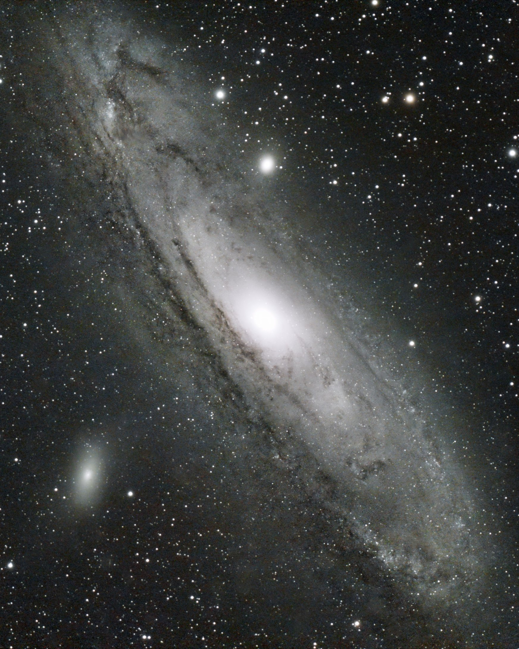 stacked-16_M 31_15s60_Astro_20251016-200028446 edited 4 hrs.jpg