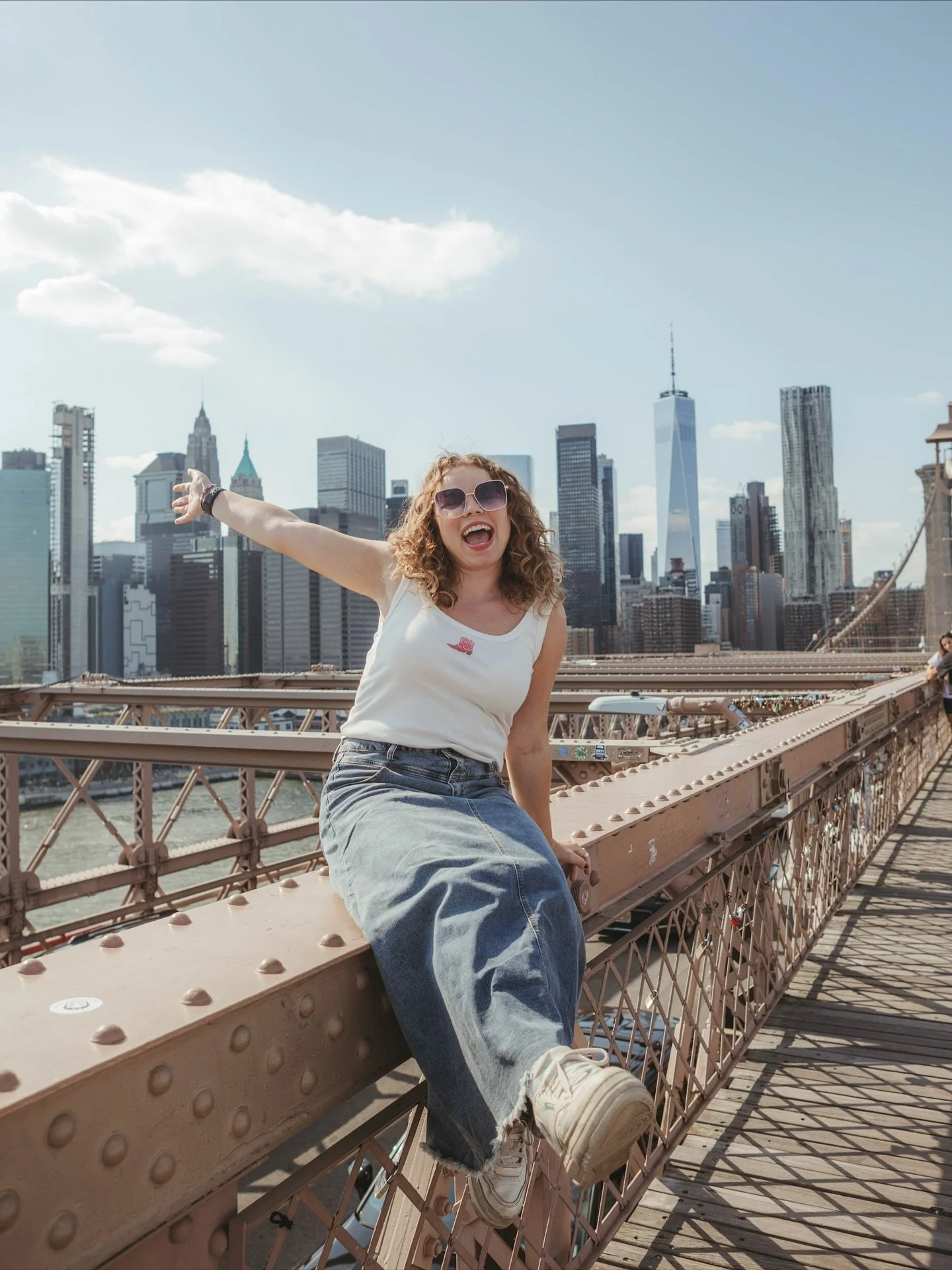 ran around the city for a few days with @ashlyn.dixon xoxo