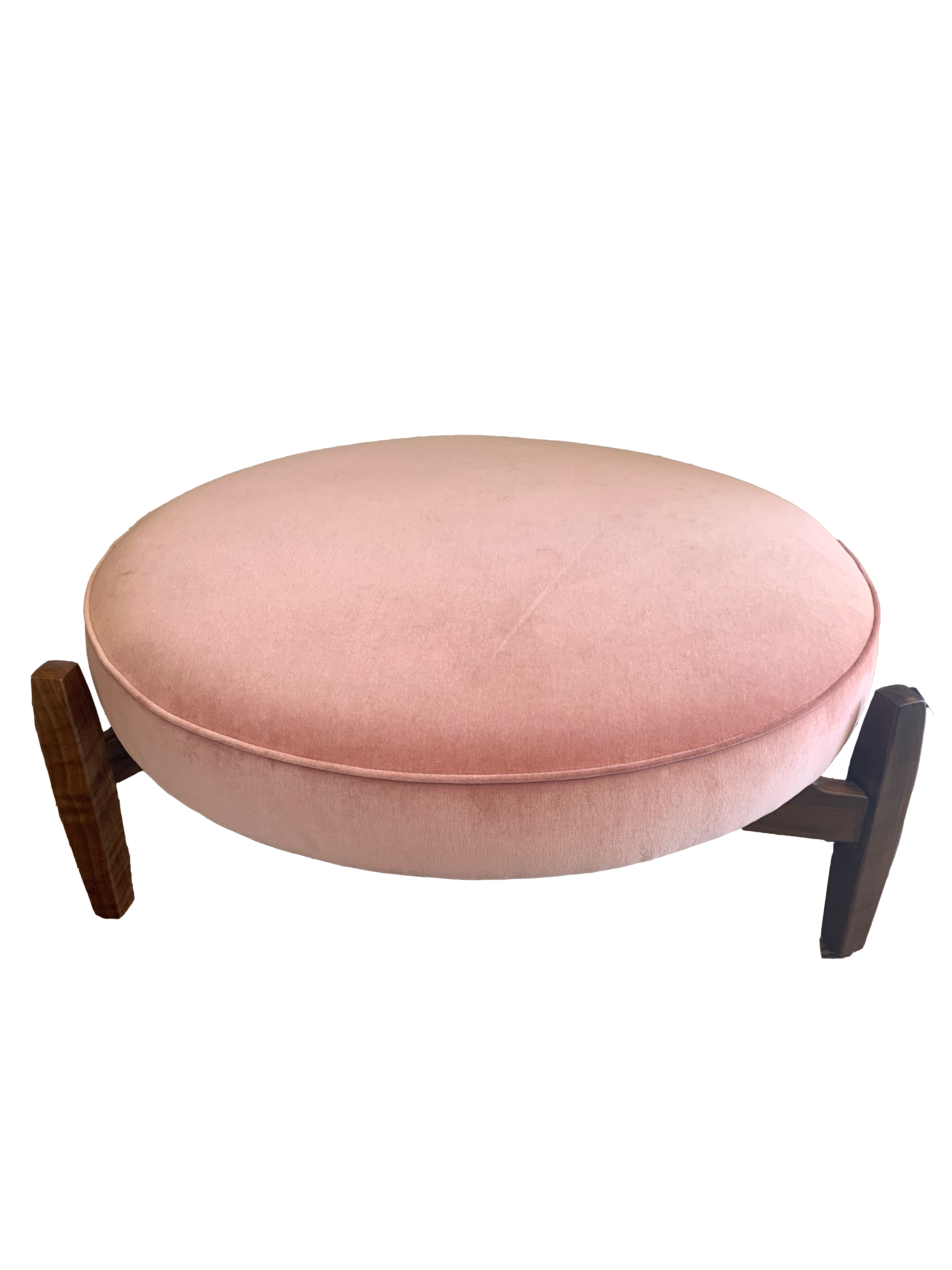 Pink Velvet Ottoman.png