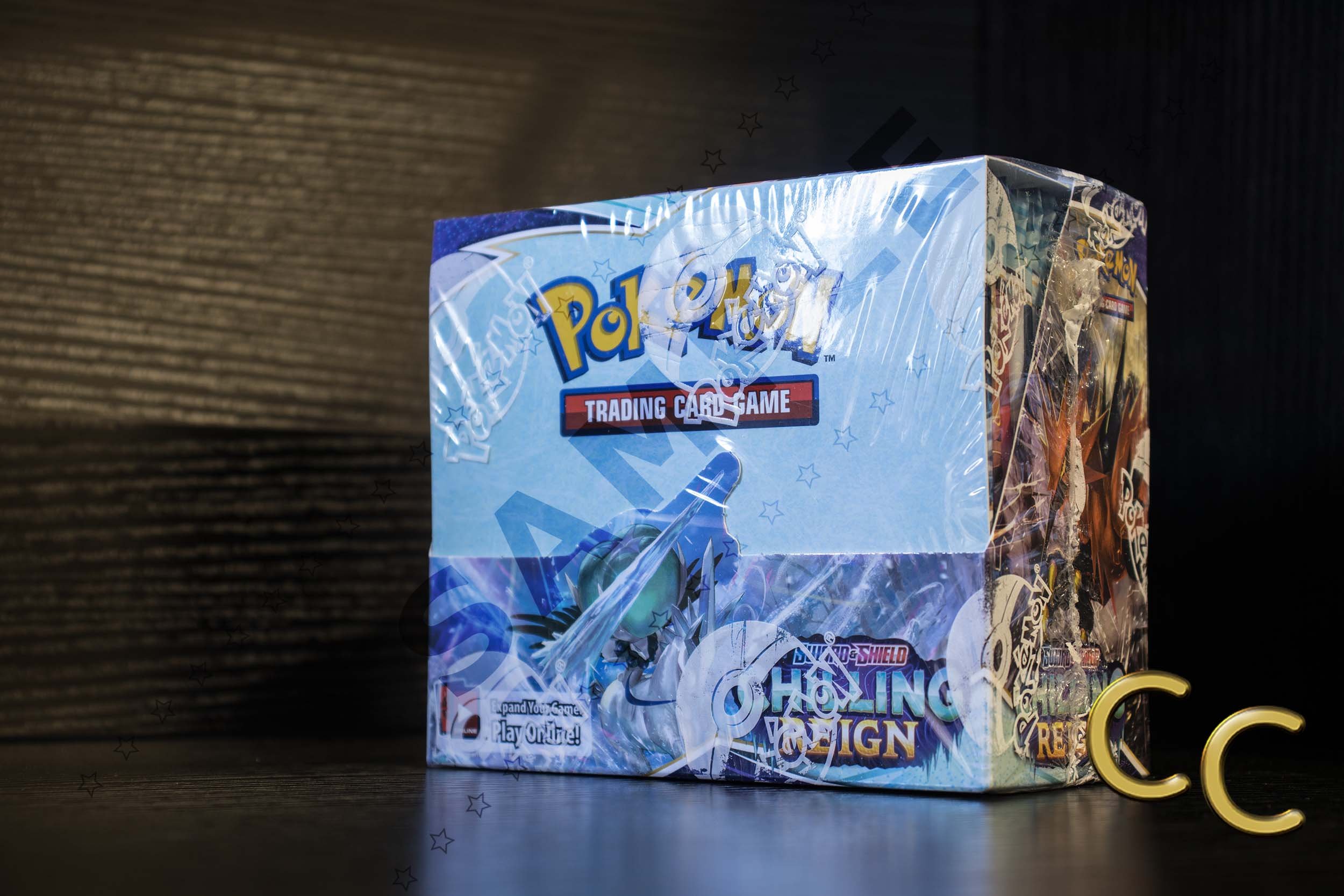 Pokémon TCG Sword & Shield Chilling Reign Booster Box front