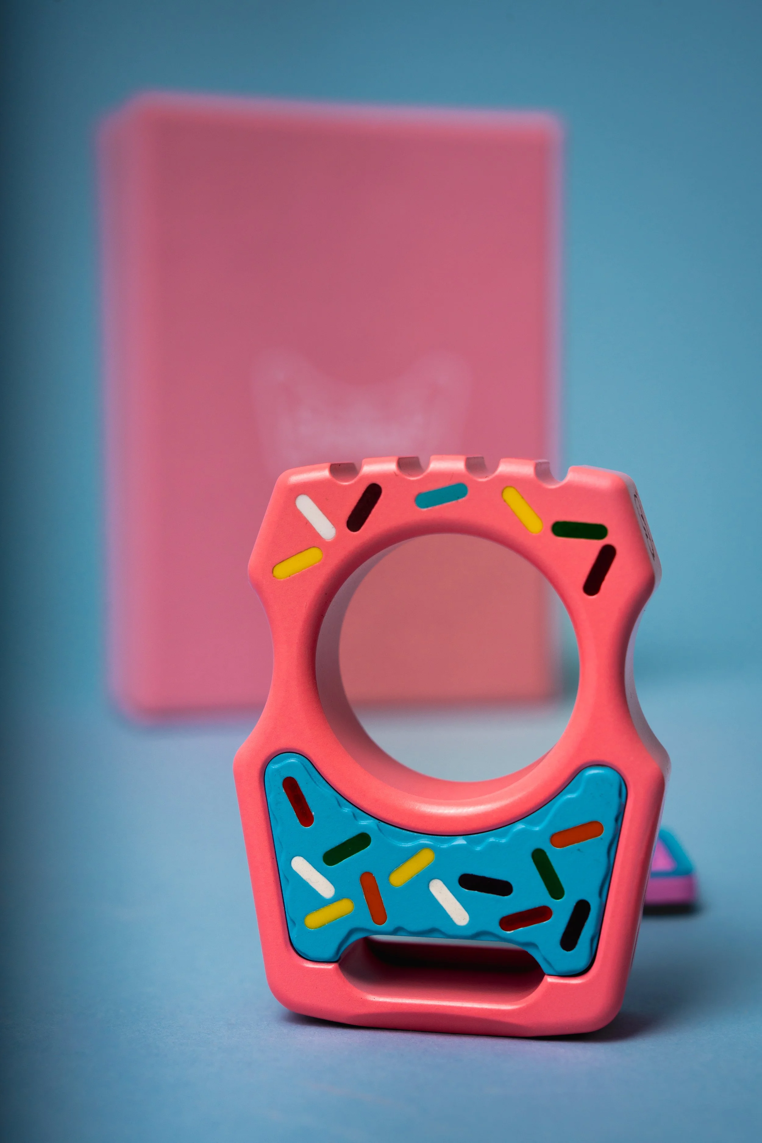 Swamp EDC Whale DW Bottle Opener (pink) NC-6.JPG