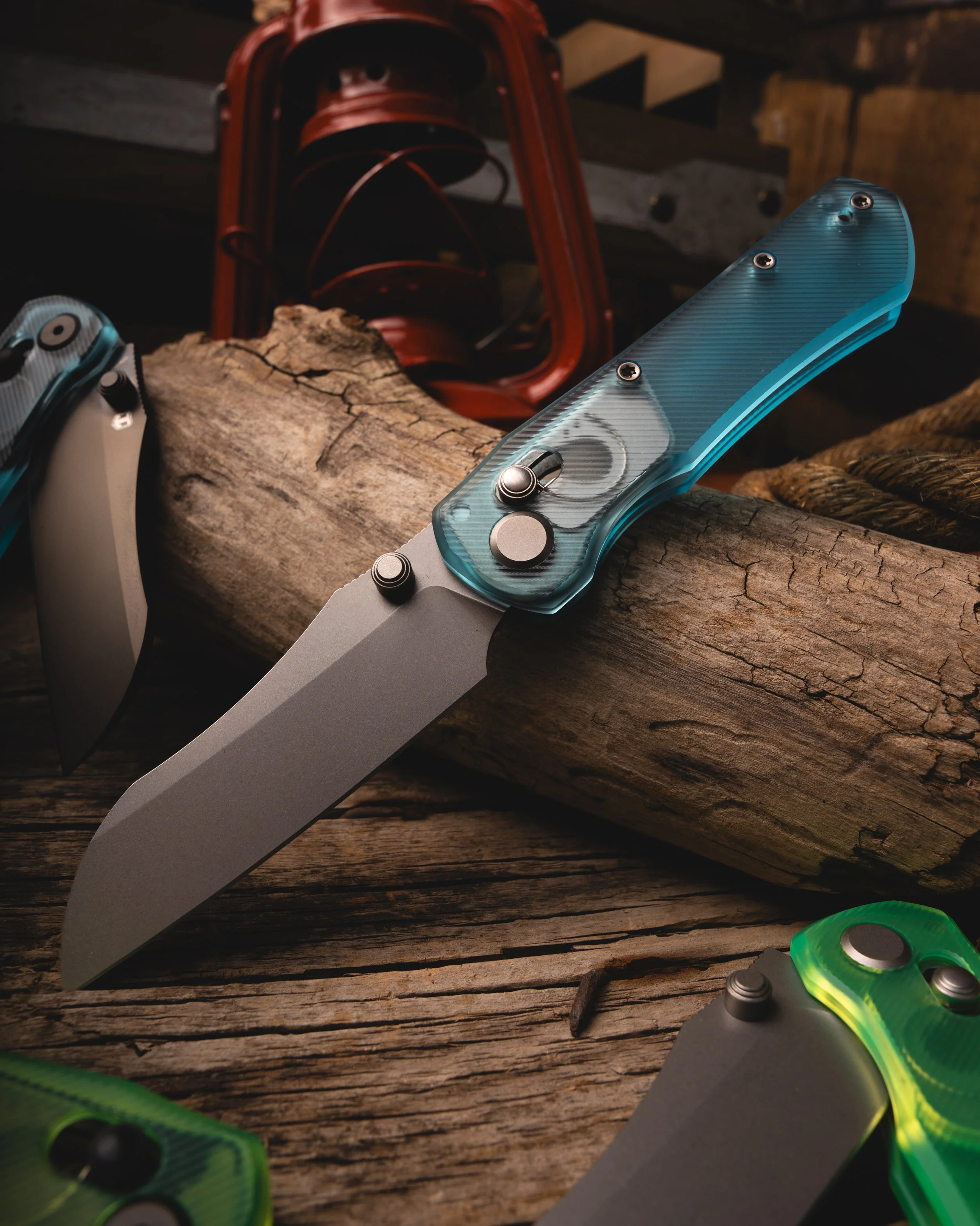 GEO Knife Komodo (Acrylic) CC-12.JPG