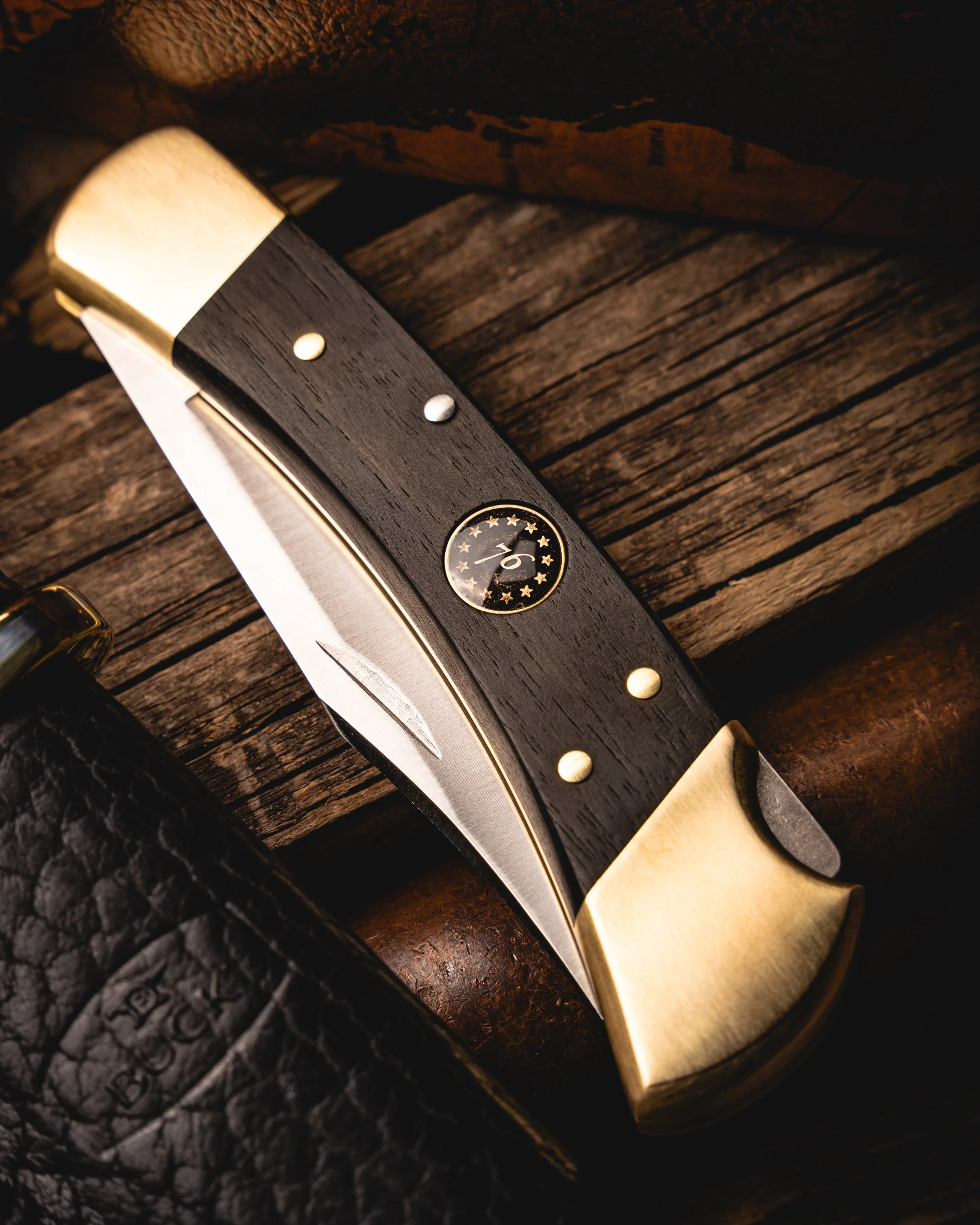 Buck 250th USA Anniversary Specials-4.jpg