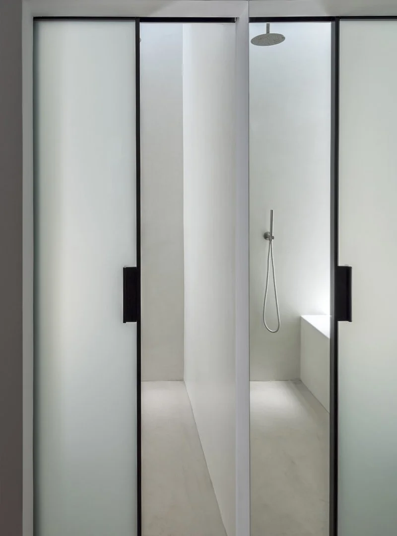Cemher microcement shower walls and floor