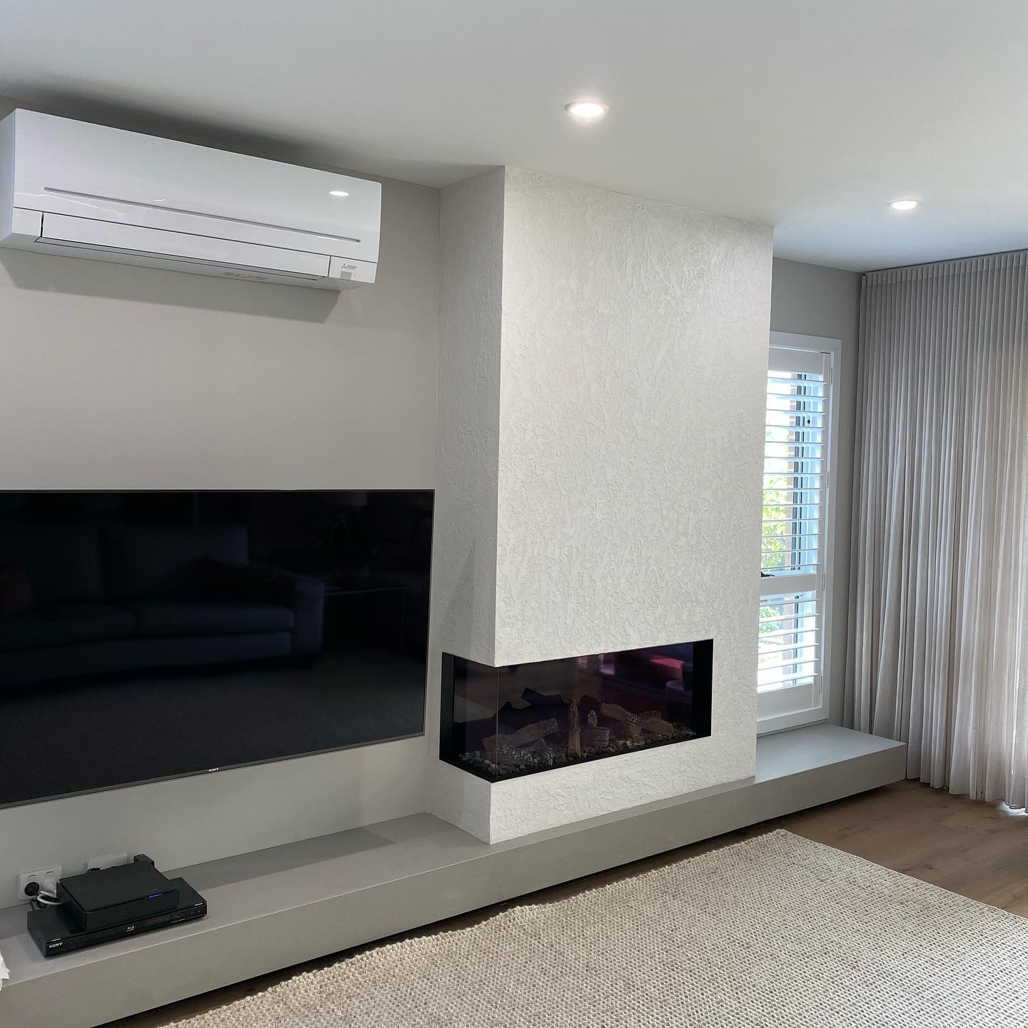 Teodorico fireplace 