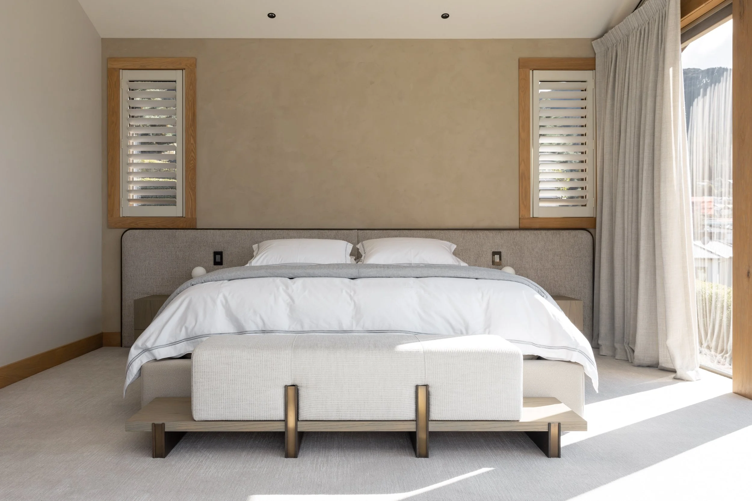 Novacolor Calce Cruda Venetian plaster at Aspen House, Queenstown Bedroom two