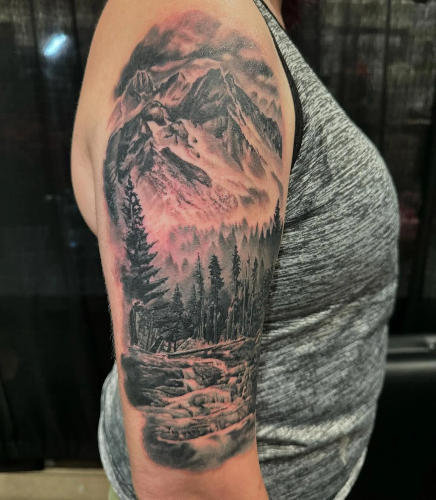 Take action: &ldquo;Don&rsquo;t sit down and wait for the opportunities to come. Get up and make them&rdquo;. &ldquo;Do one thing every day that scares you&rdquo;

@evergreentattooinvitational @jconly_official @hustlebuttertattoogallery @neumatattoom