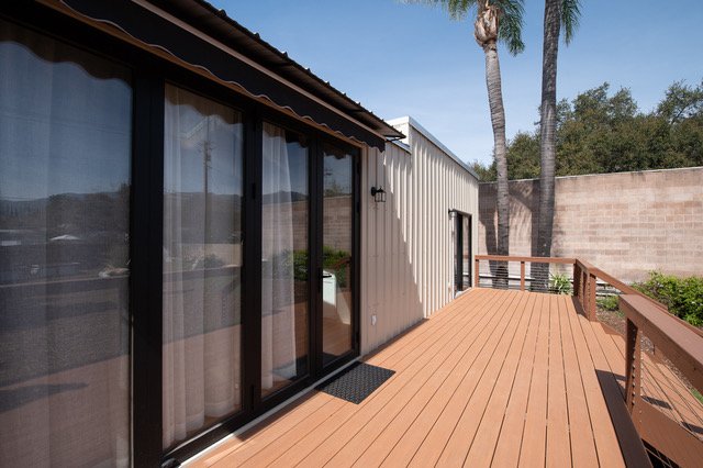 Deck angle to palm treees.jpeg