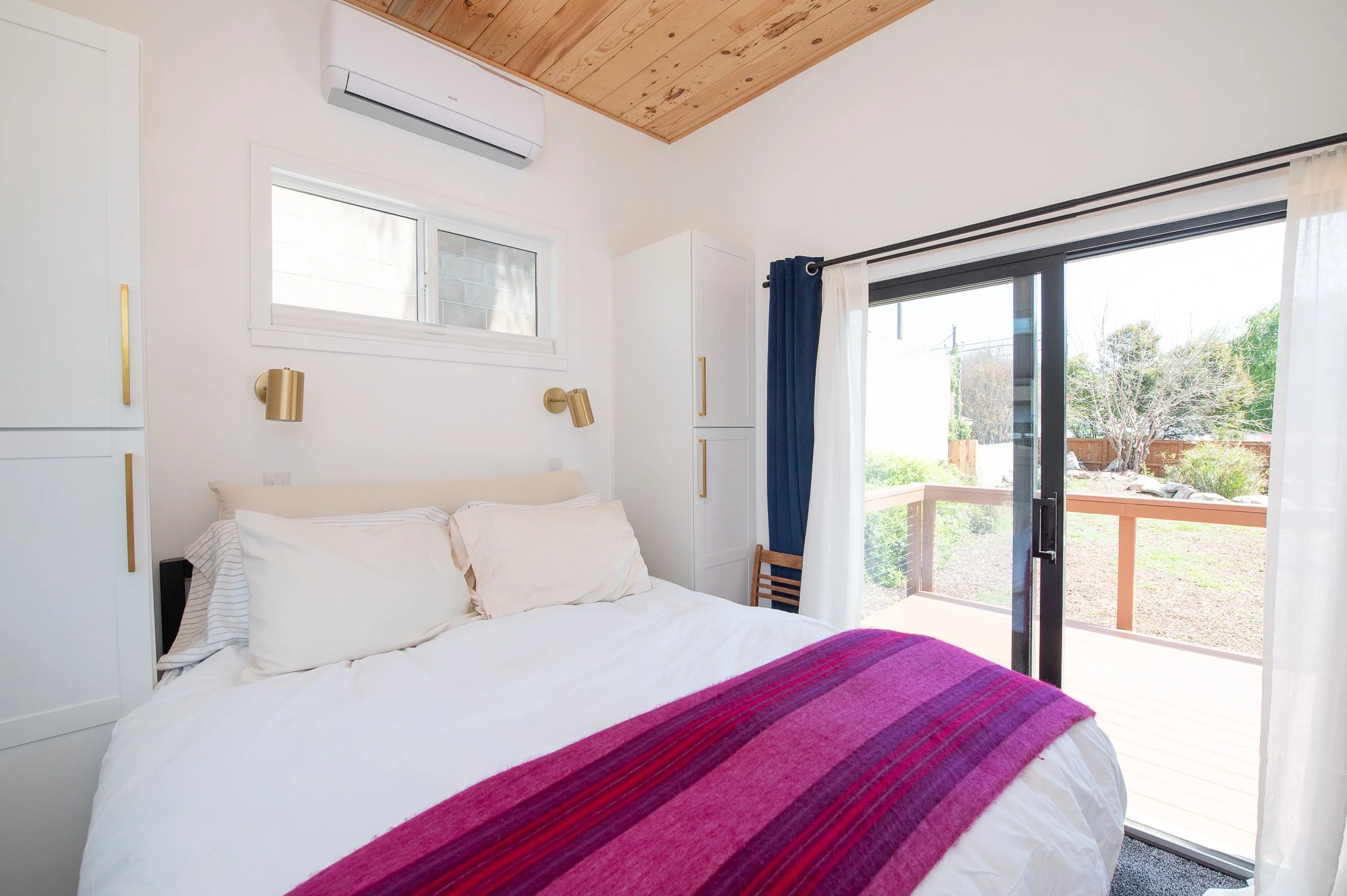 Bedroom.jpg