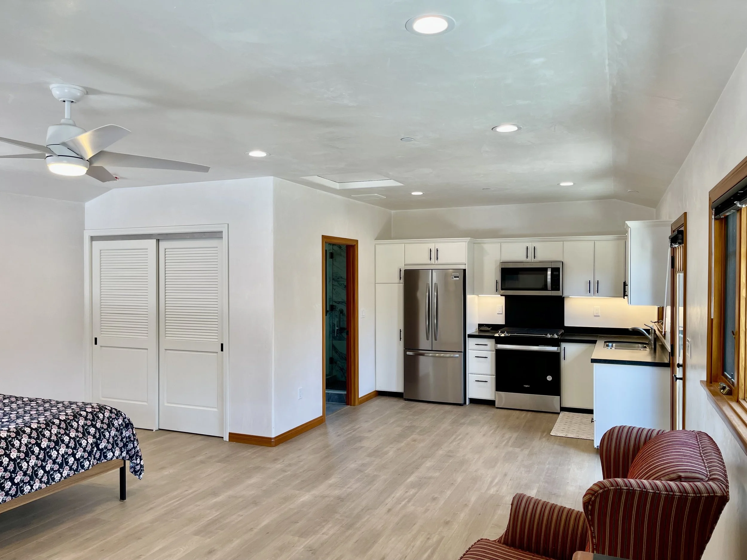 inside 5.jpg