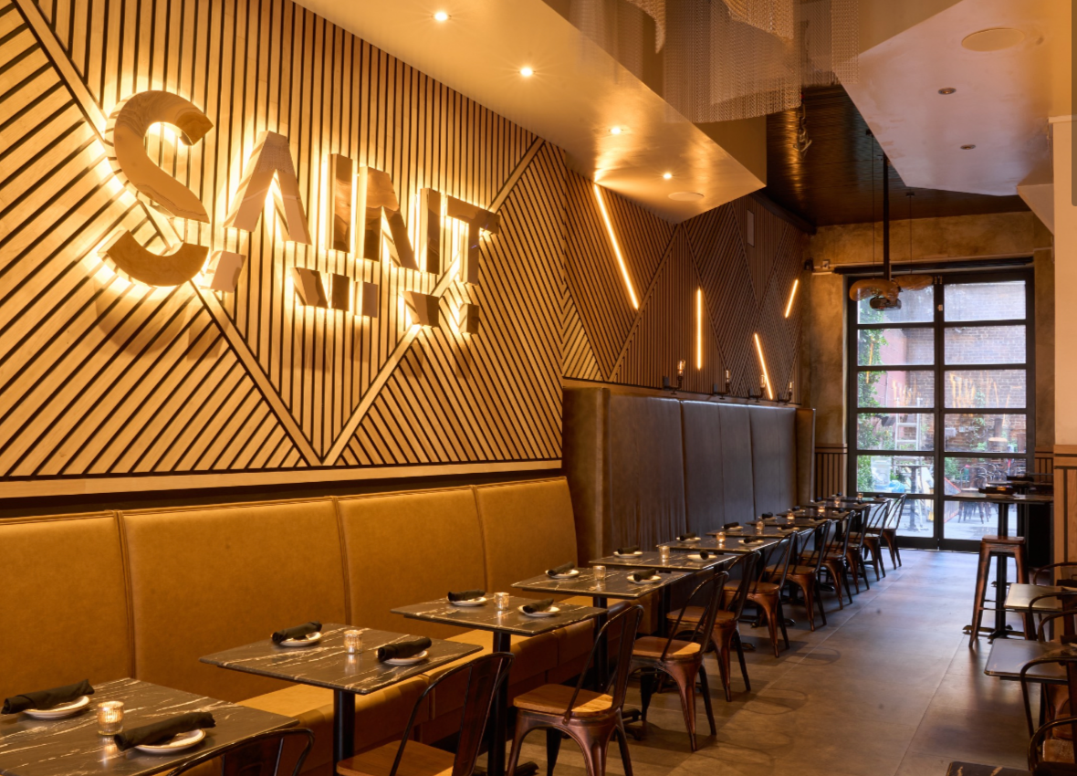 SAINT Resto-Lounge