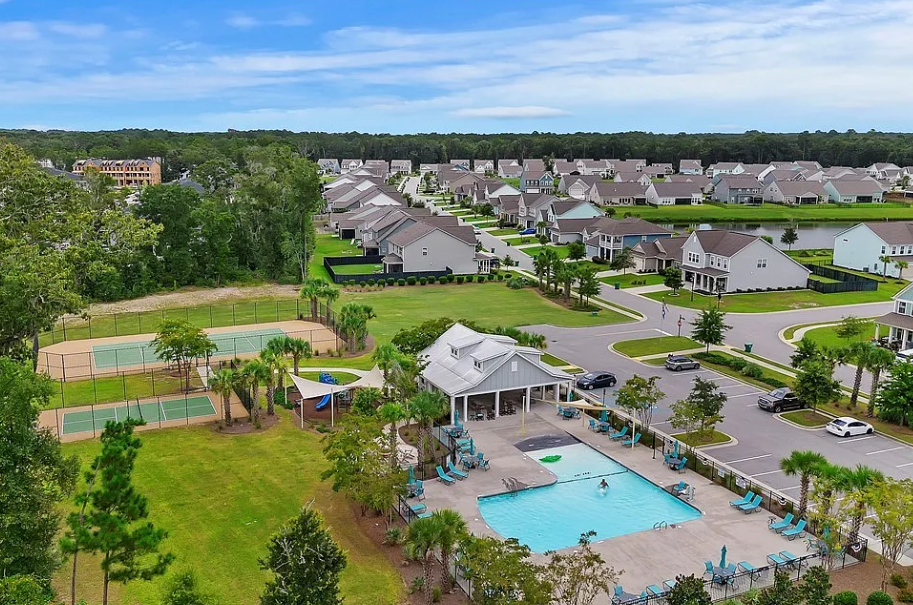 Landings at New Riverside