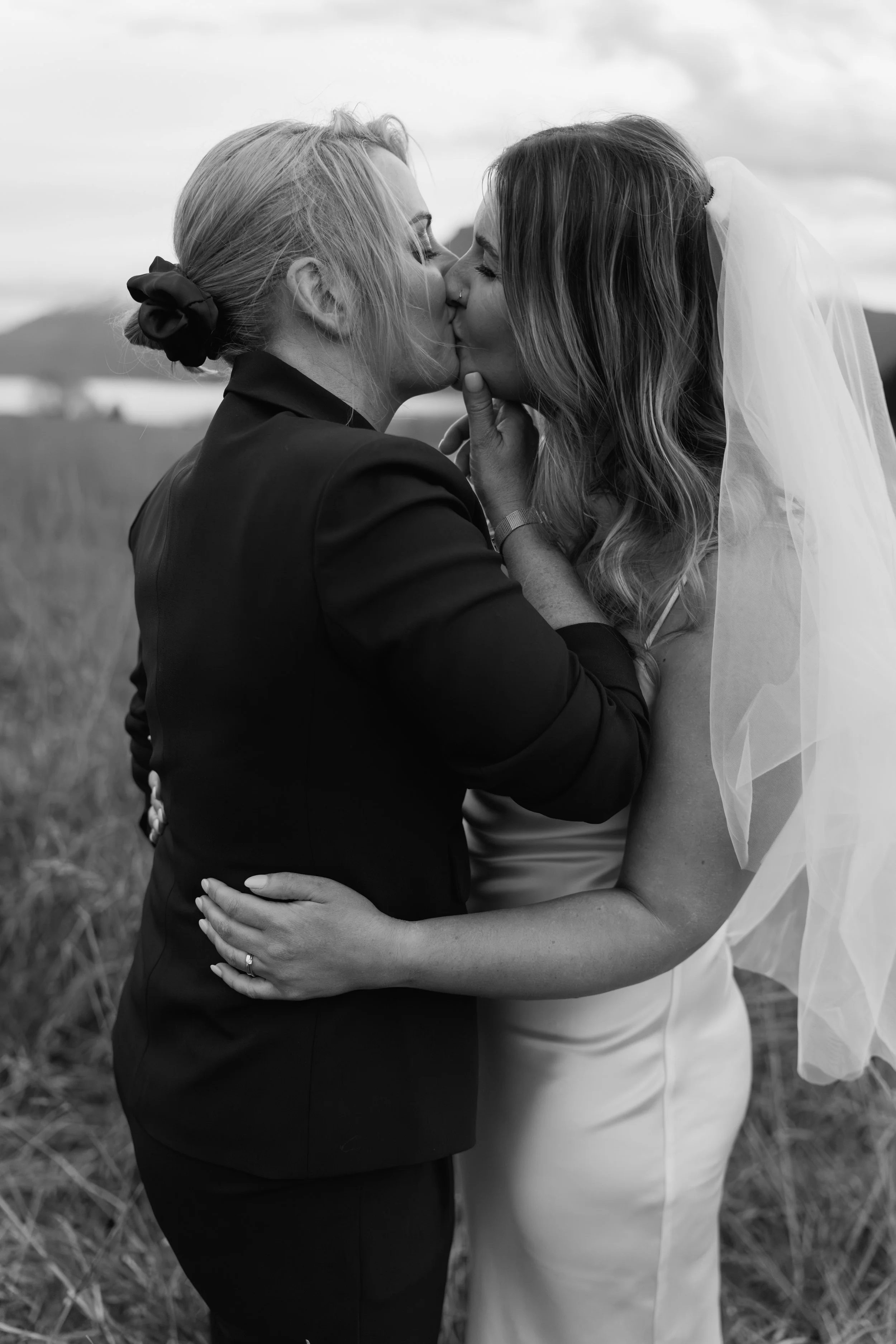 The-Remarkables-Helicopter-Elopement-Queenstown-Olivia+Christy263.jpg