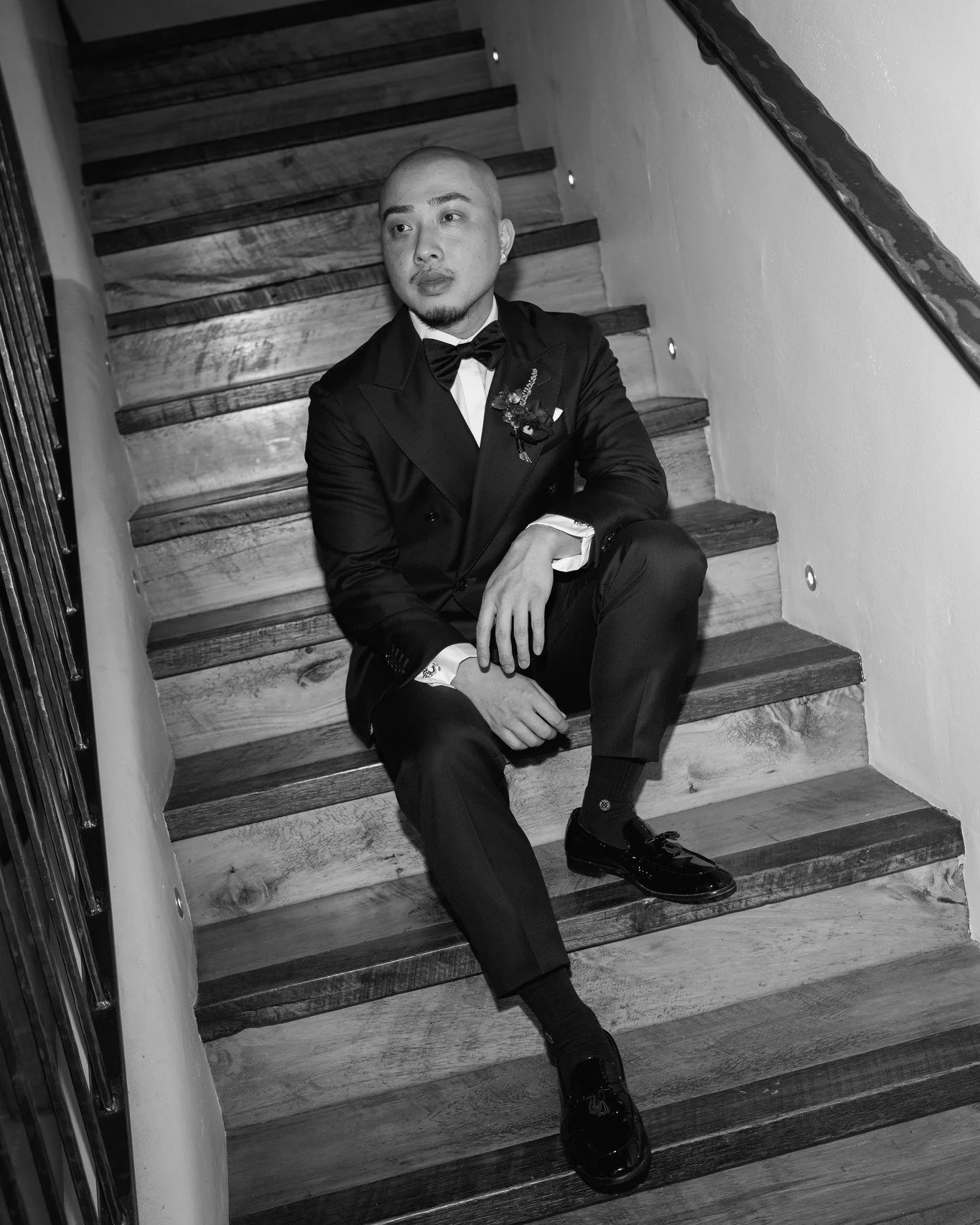 Leo getting his time to shine before the ceremony 🔥
.
.
.
#nzweddingphotographer #nzwedding #nzweddings #newzealandelopementpackages #newzealandelopement #nzelopementphotographer #queenstownelopement #queenstownelopementphotographer #queenstownweddi