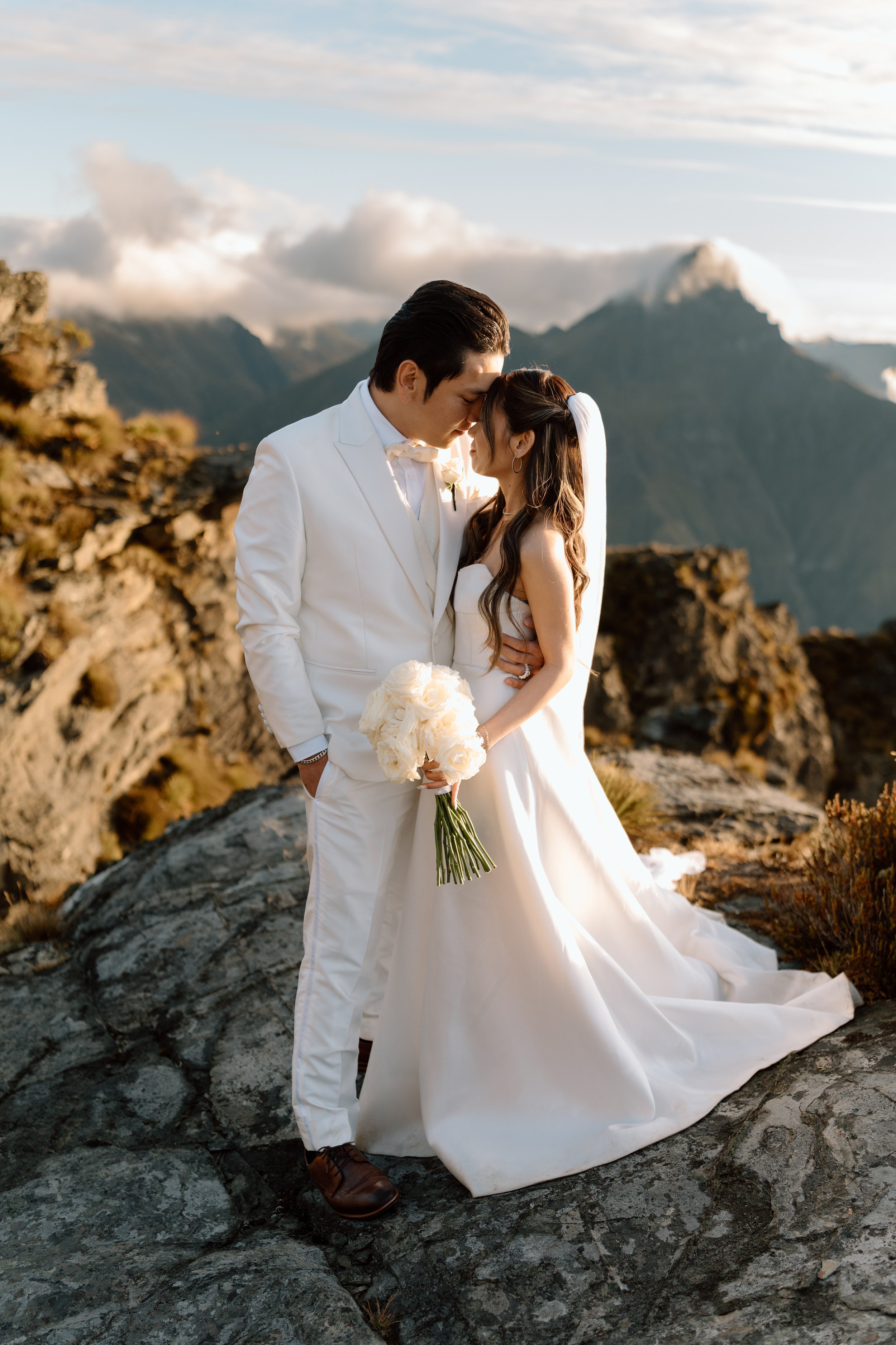 Jeslyn+Shaun_Previews-99.jpg