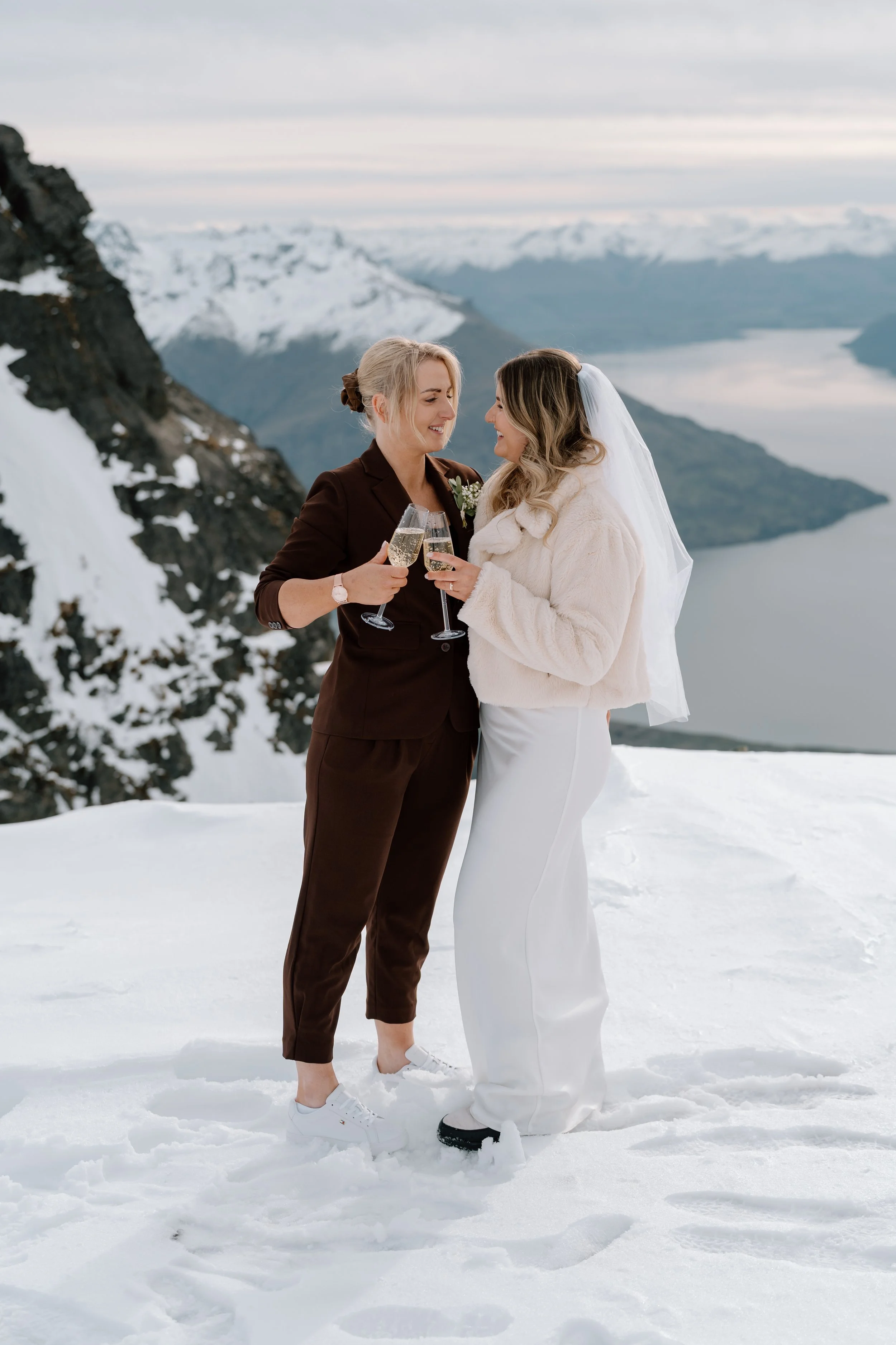 The-Remarkables-Helicopter-Elopement-Queenstown-Olivia+Christy109.jpg