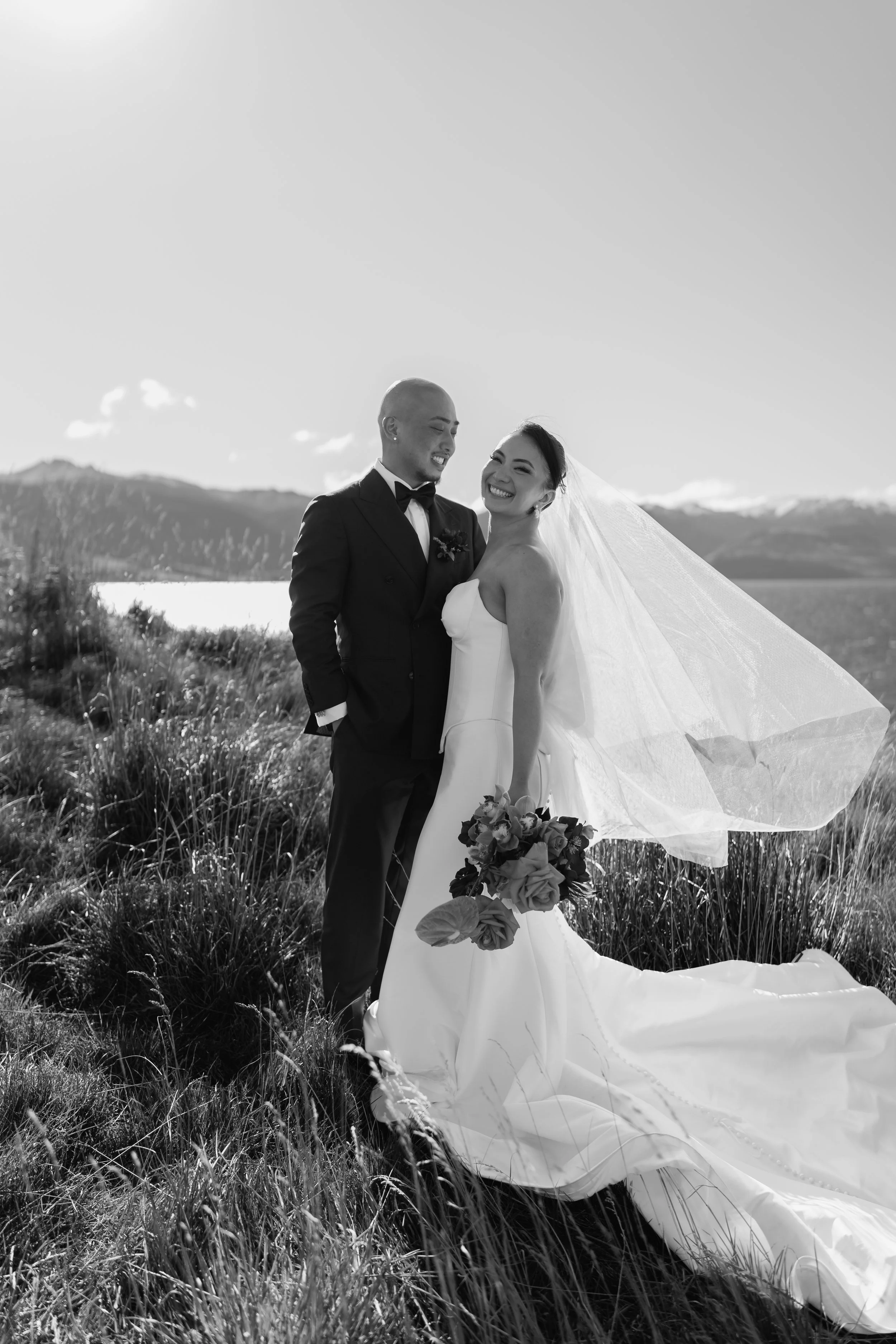 LAKE-HAWEA-VIEW-WEDDING-WANAKA-PHOTOGRAPHER-LEO-ASIA132.jpg
