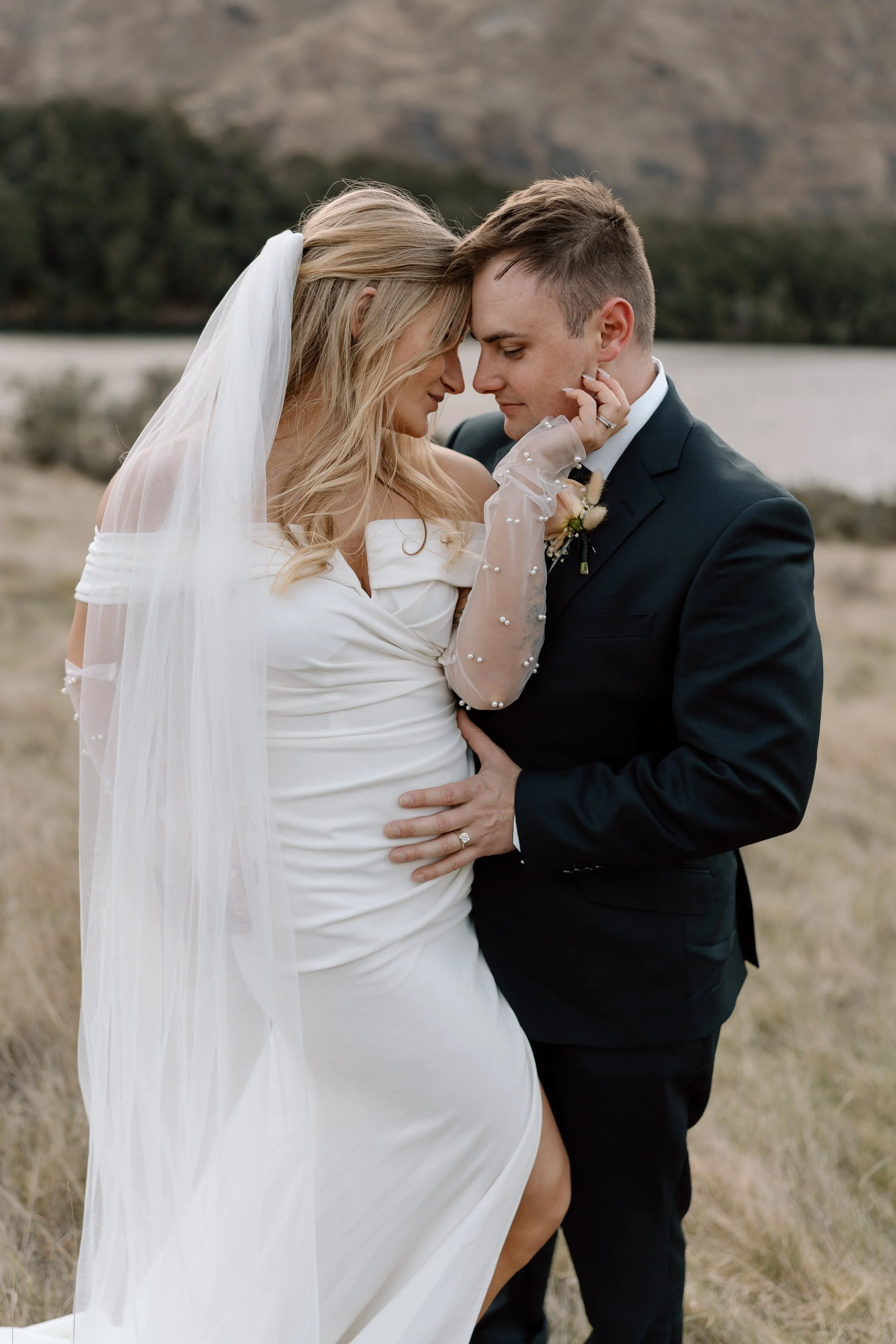 The-Remarkables-Helicopter-Elopement-Queenstown-Taylor+Zack196.jpg