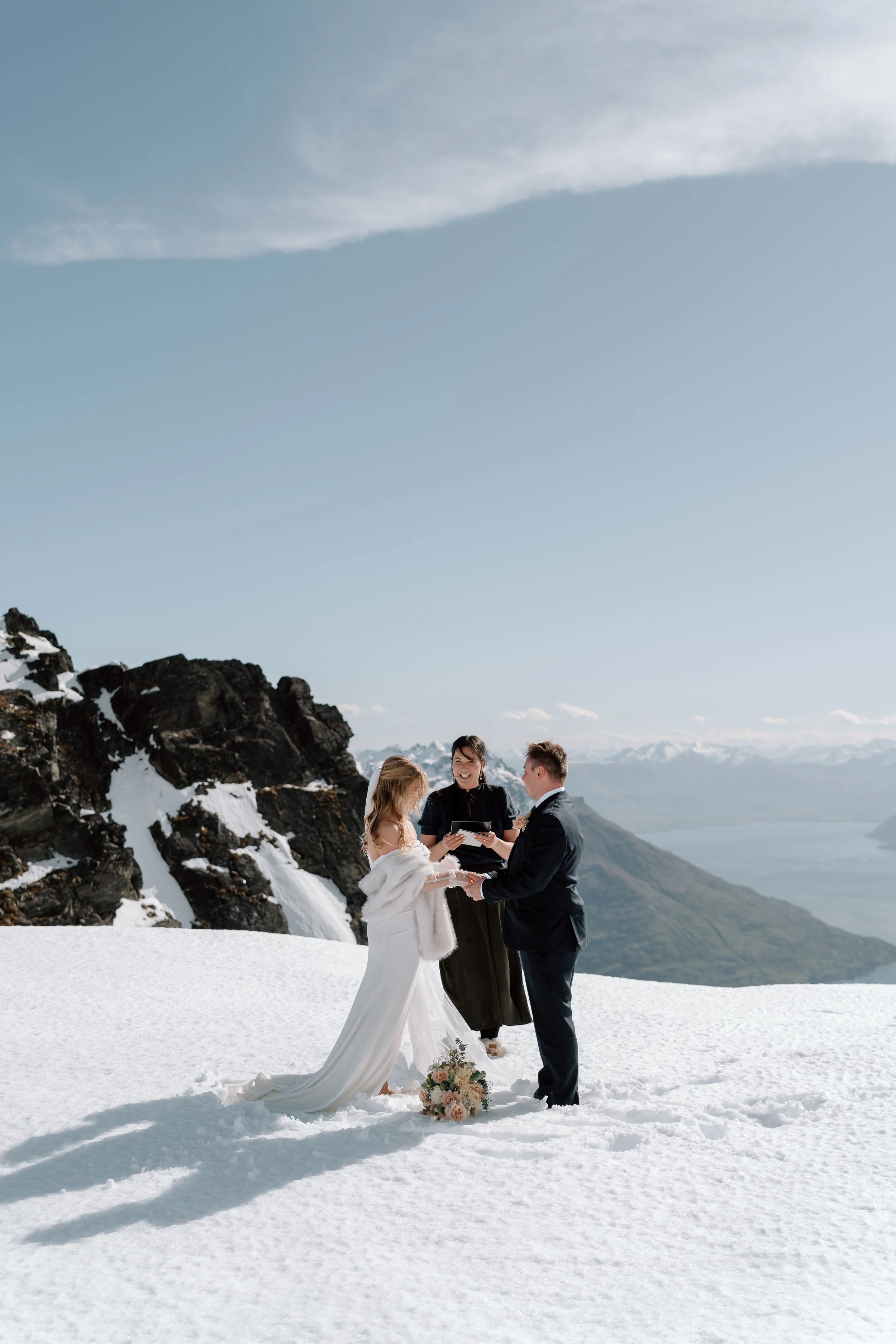 The-Remarkables-Helicopter-Elopement-Queenstown-Taylor+Zack10.jpg