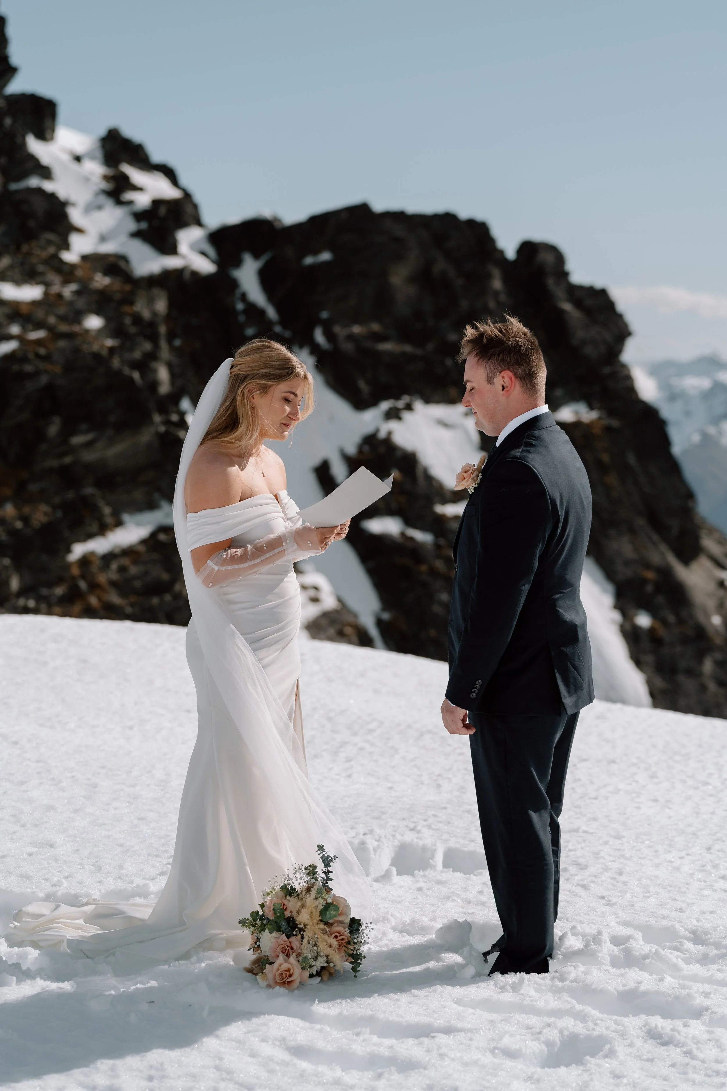 The-Remarkables-Helicopter-Elopement-Queenstown-Taylor+Zack51.jpg