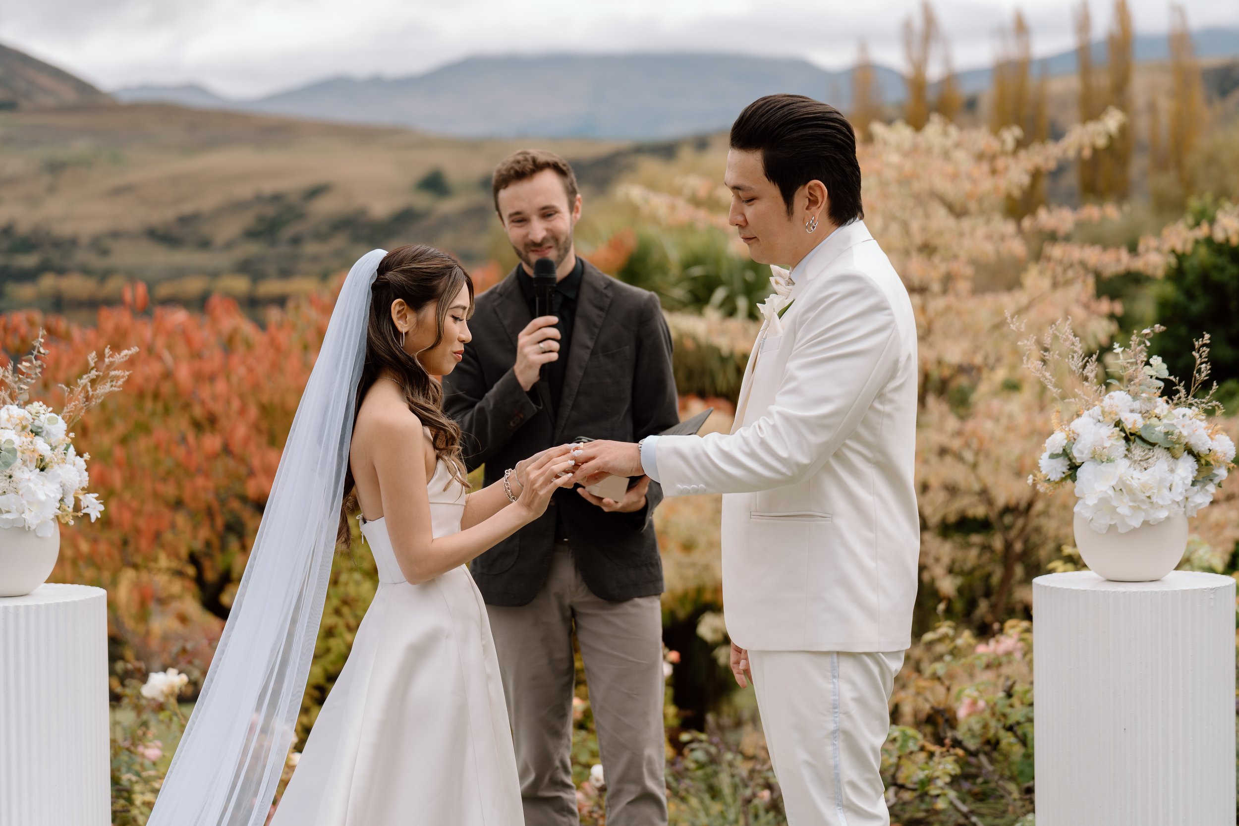 Jeslyn+Shaun_Previews-58.jpg