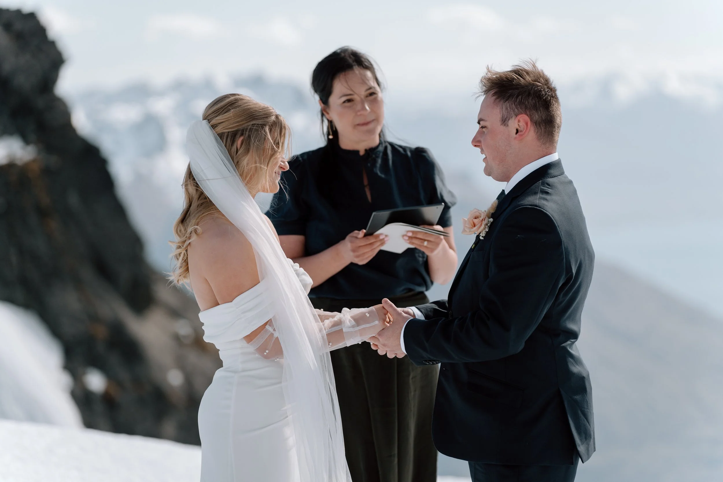 The-Remarkables-Helicopter-Elopement-Queenstown-Taylor+Zack28.jpg