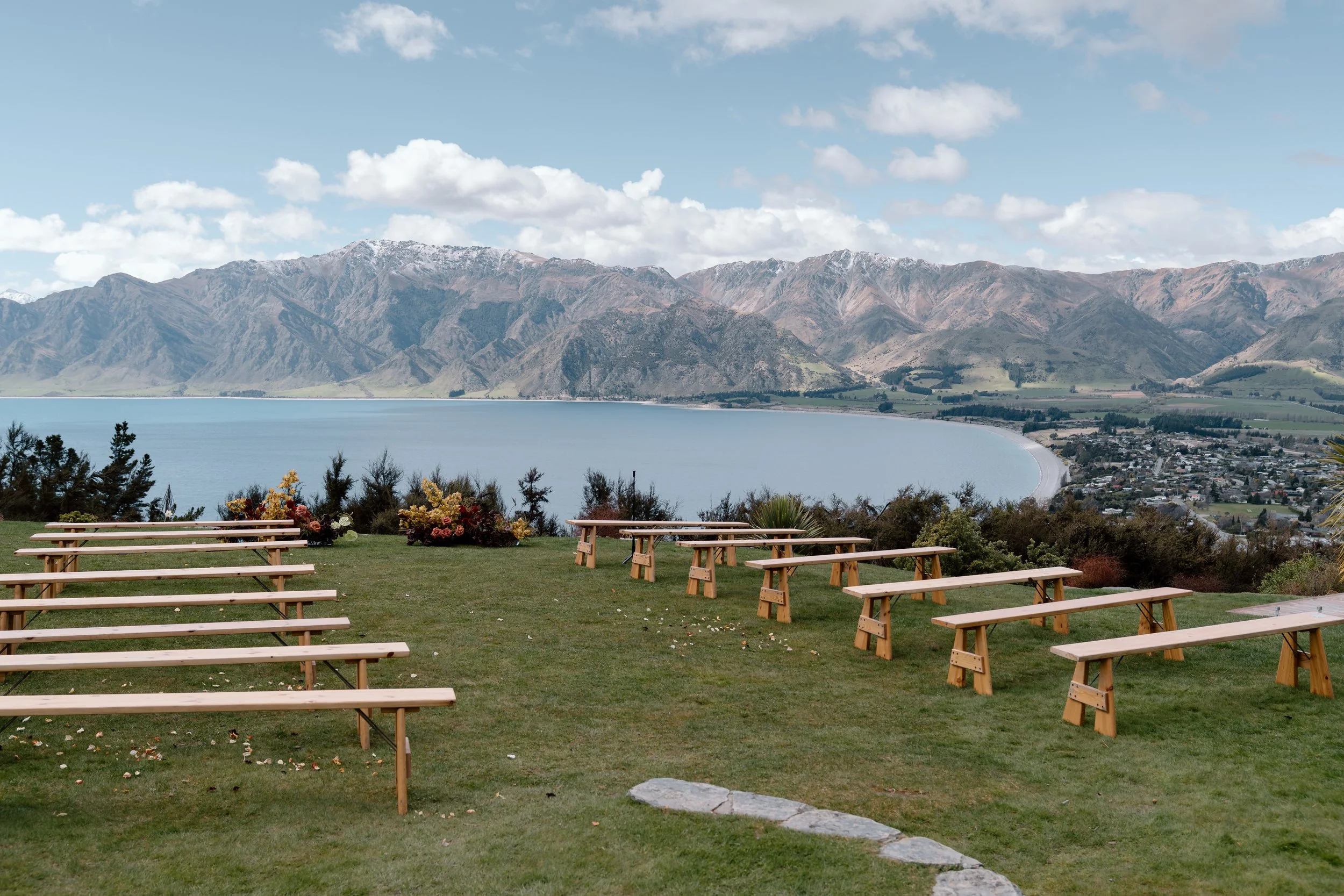 LAKE-HAWEA-VIEW-WEDDING-WANAKA-PHOTOGRAPHER-LEO-ASIA60.jpg