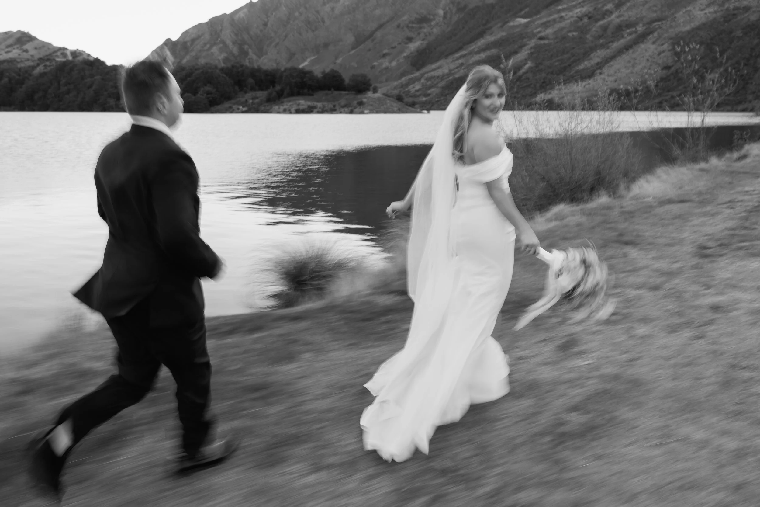 The-Remarkables-Helicopter-Elopement-Queenstown-Taylor+Zack229.jpg