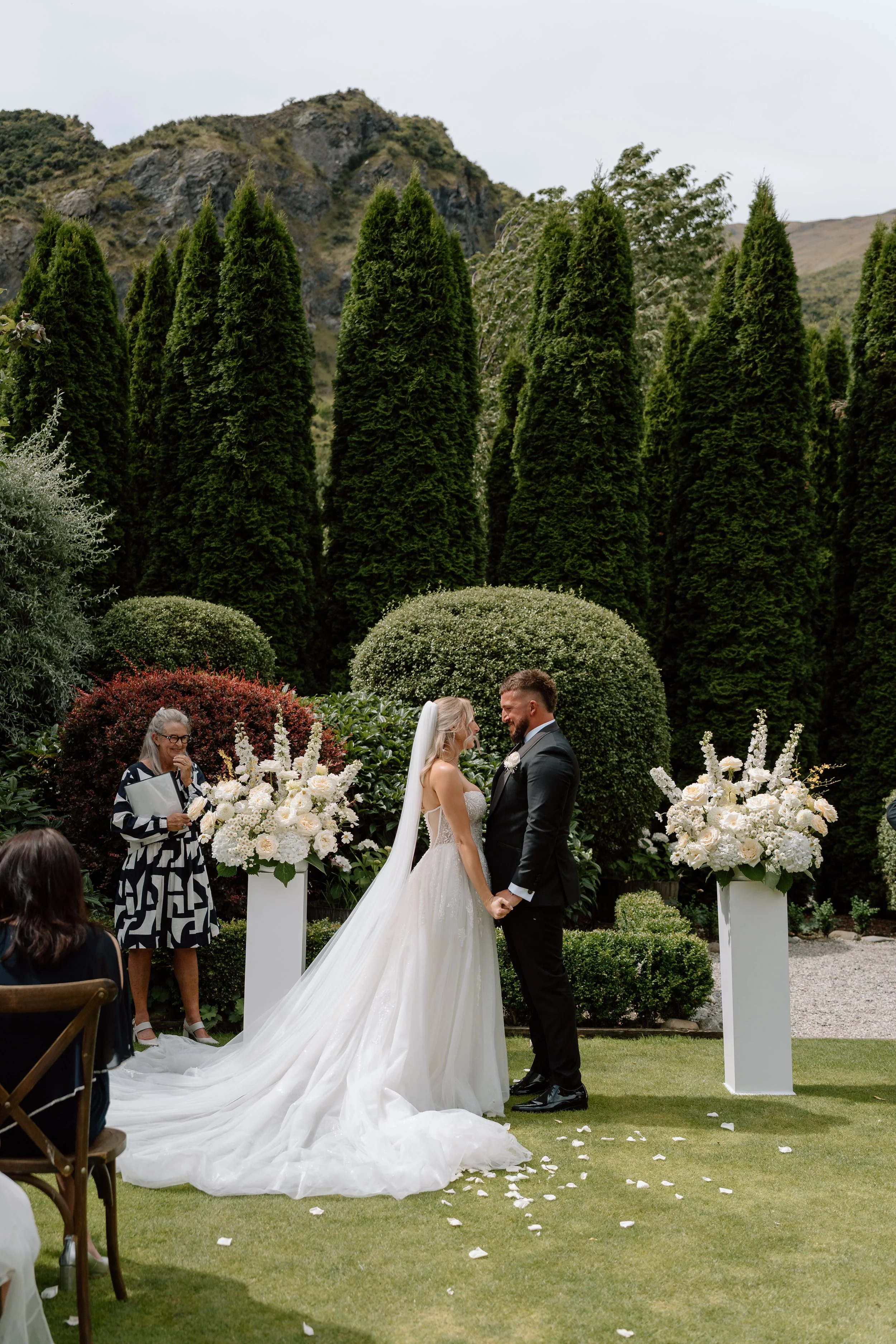 WINEHOUSE-QUEENSTOWN-WEDDING-VENUE-MICHELLE-PAUL71.jpg