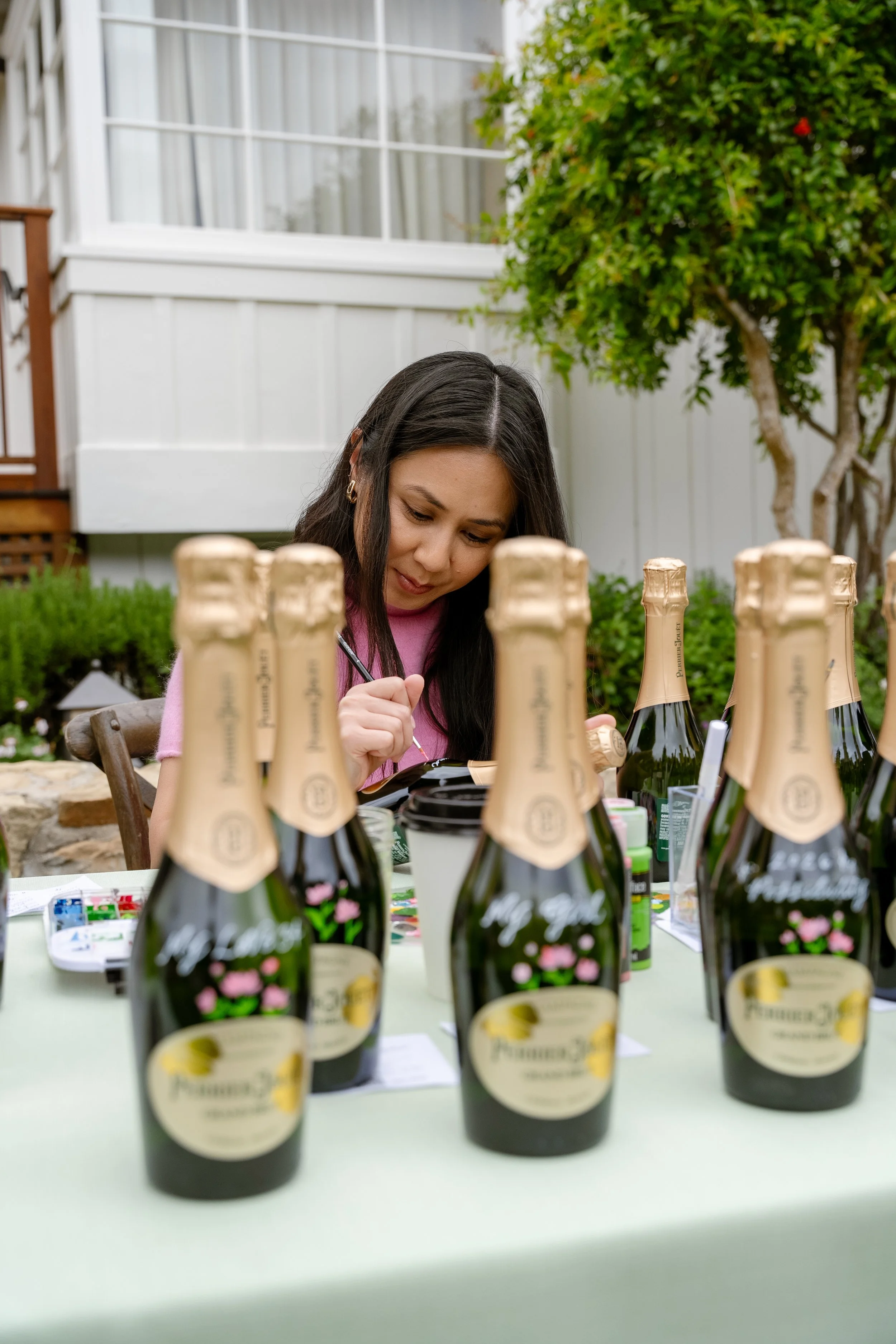 stacy-shon-hand-painting-bottle-brand-activation-los-angeles.jpg